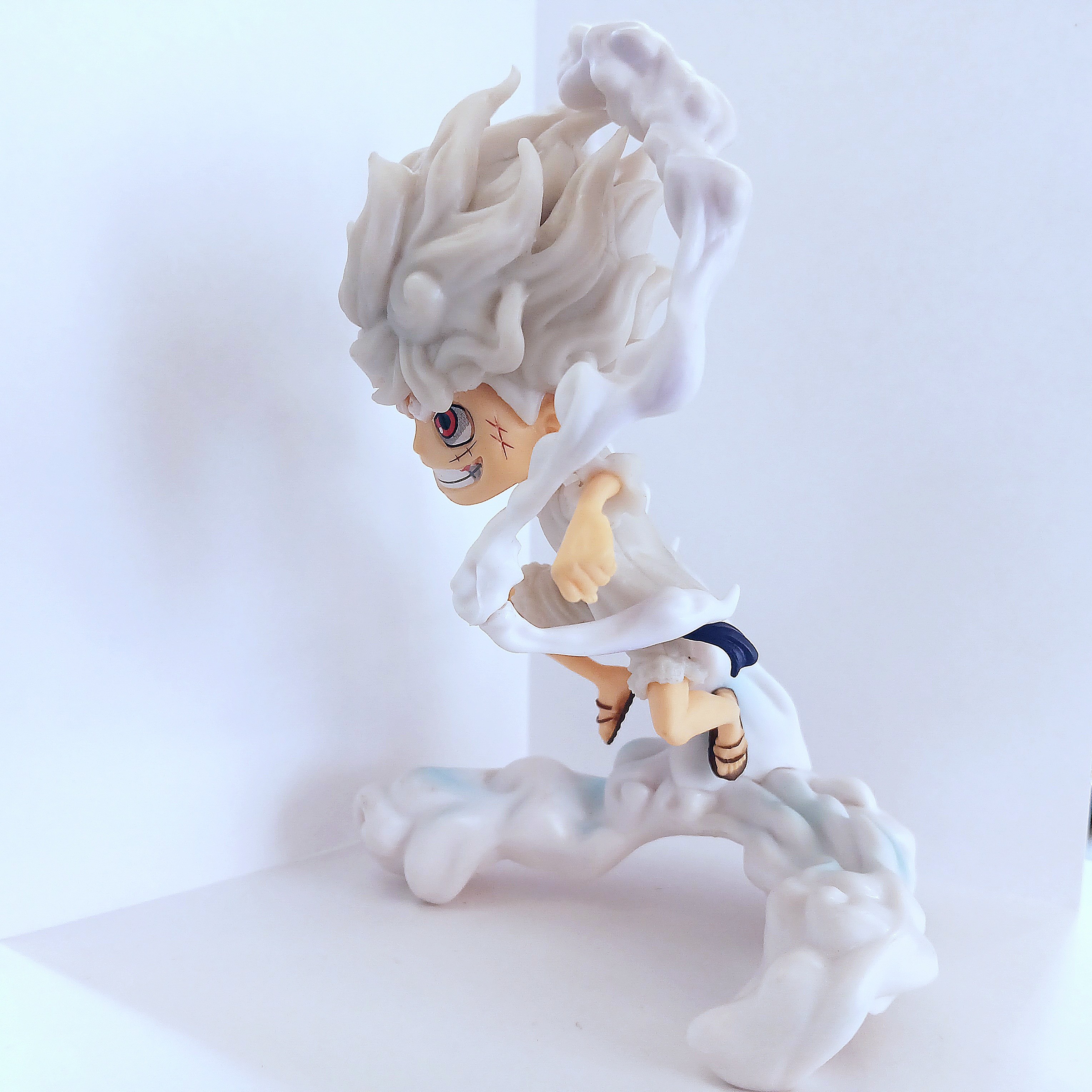 Luffy Gear 5 Action Figure 15 cm