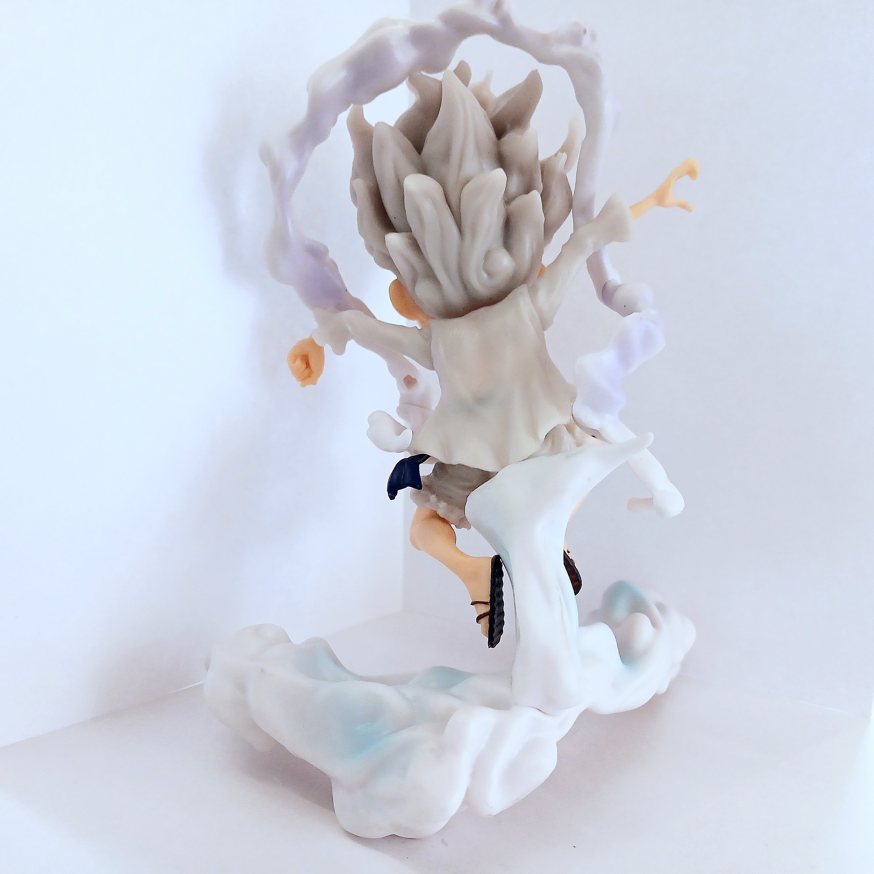 Luffy Gear 5 Action Figure 15 cm