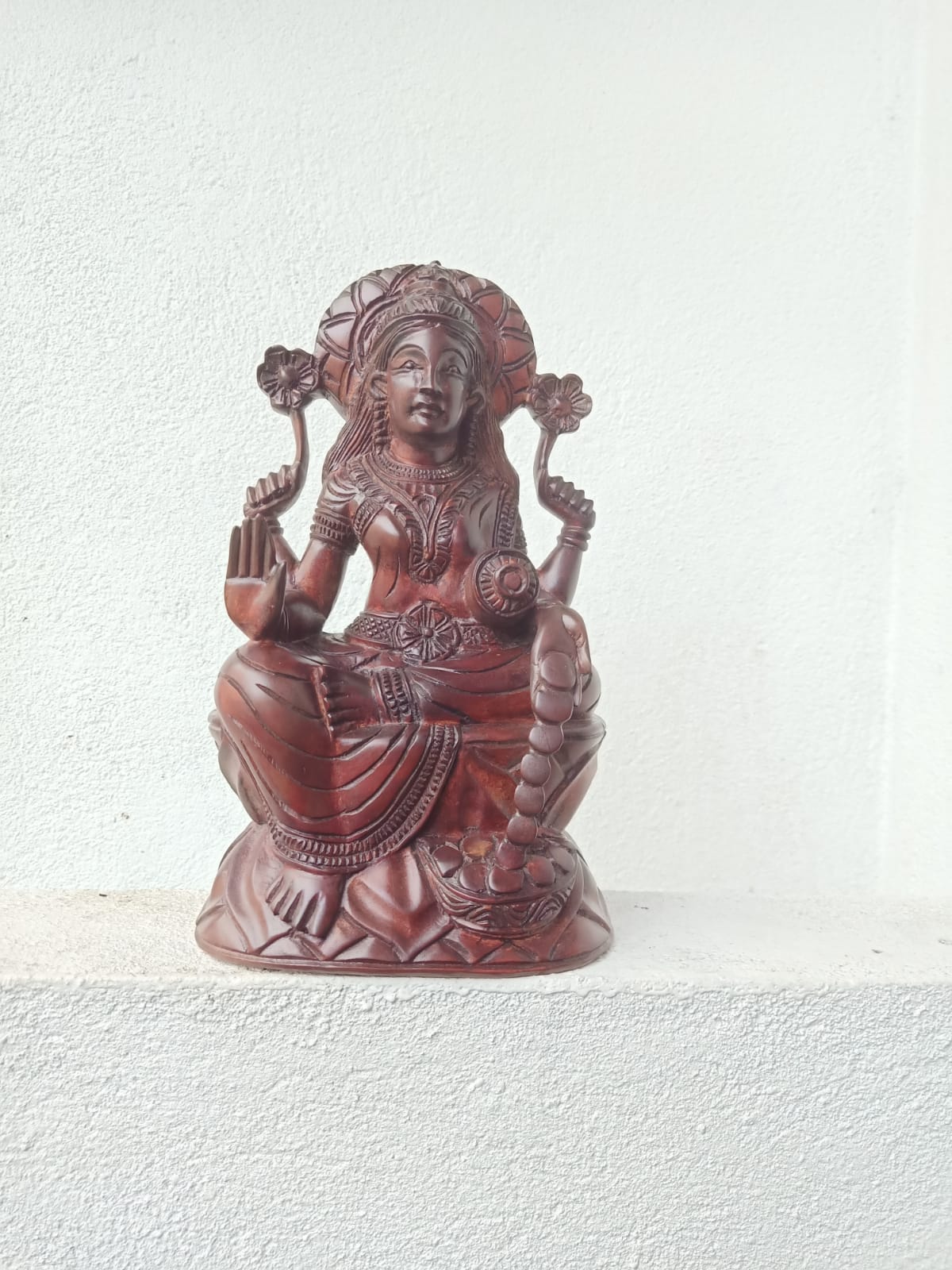 Sitting Goddess Lakshmi Statue 