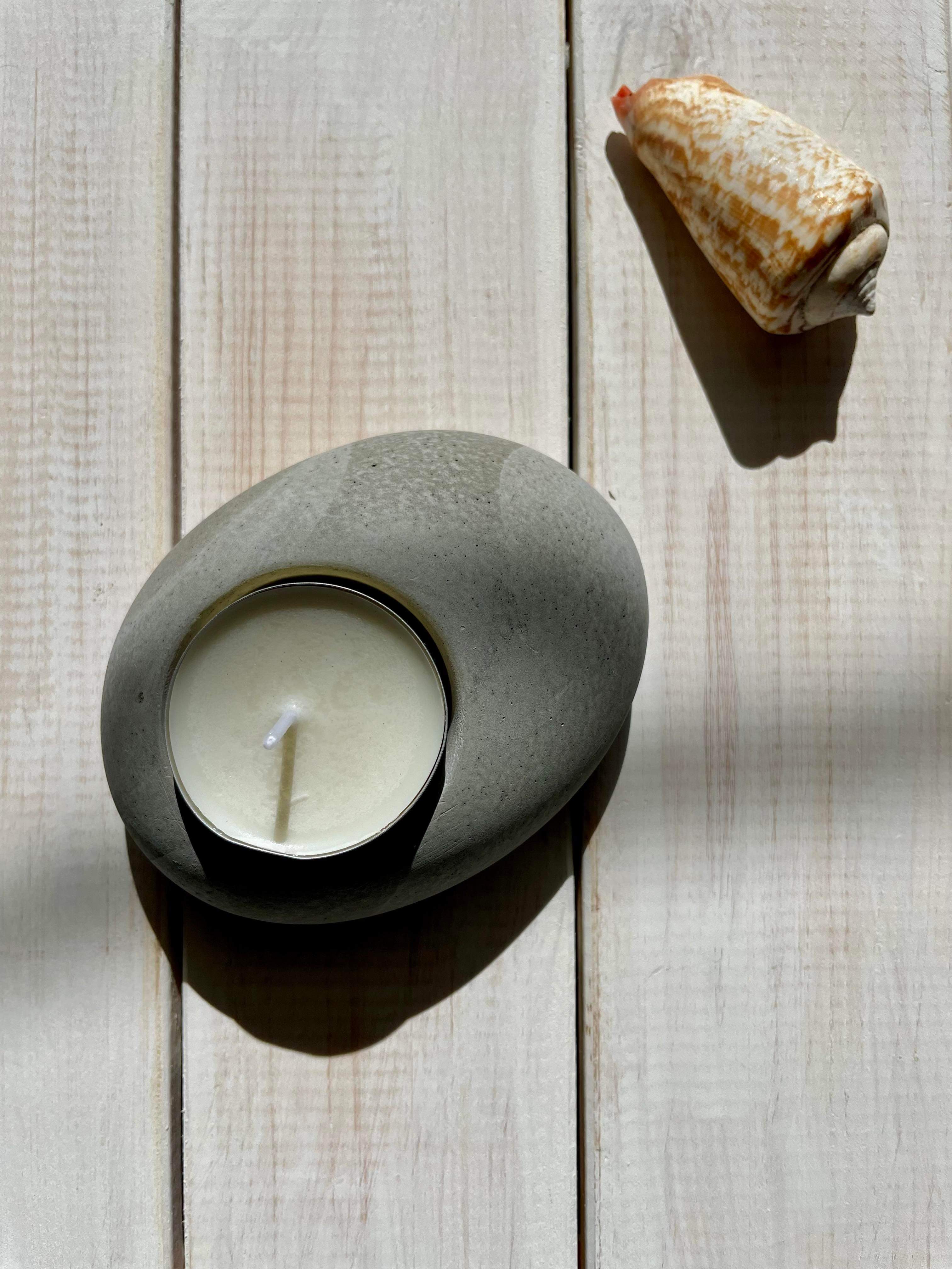 Pebble Tea Light Holder