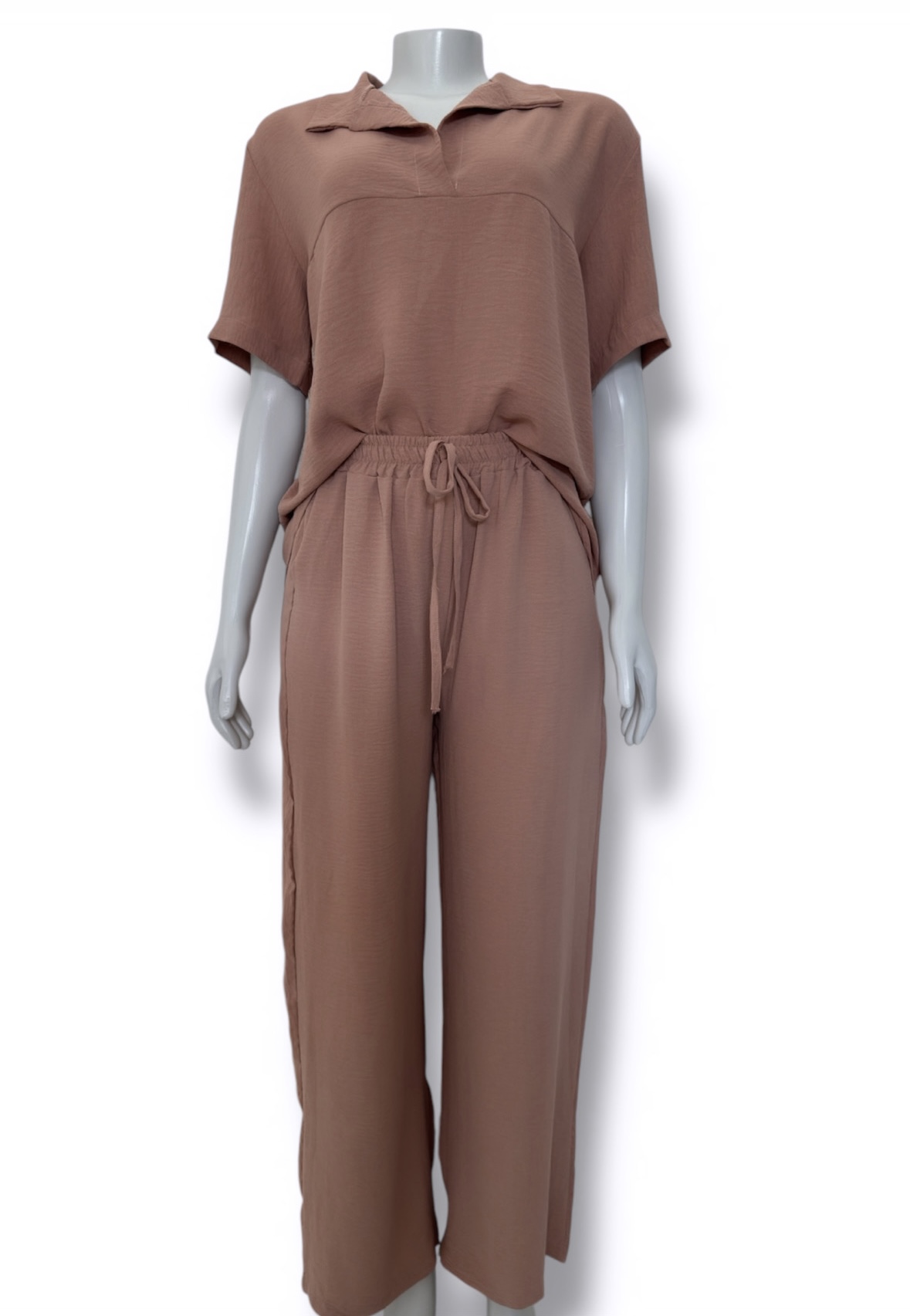 Conjunto bege