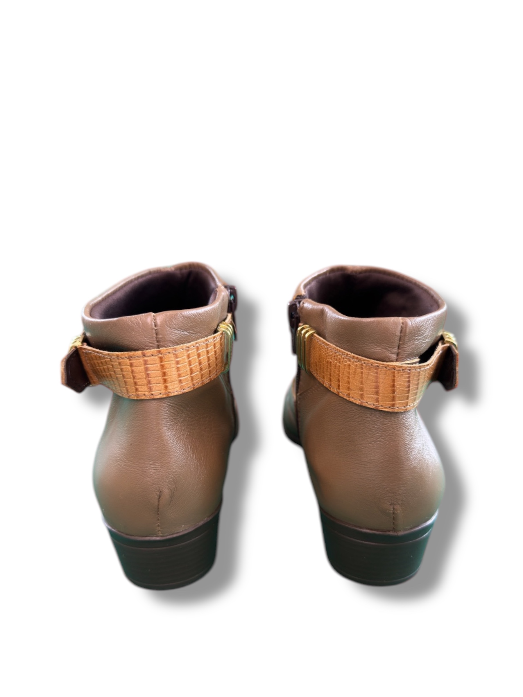 Bota Marrom