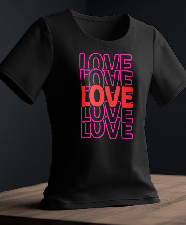Playera Blanca con Diseño de Amor