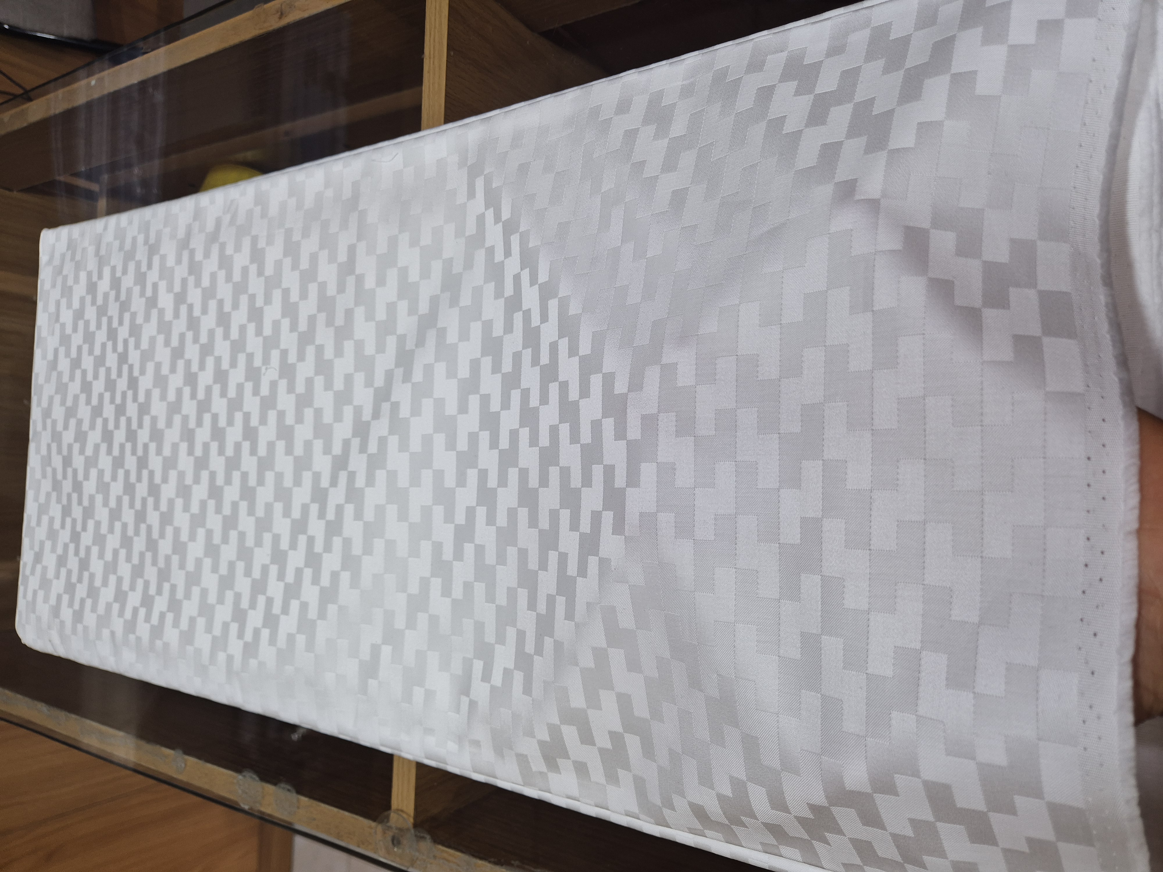 SHERELLE (5 Yards)