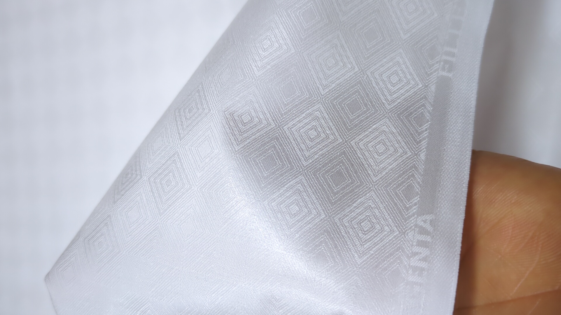 BROCADE (5 Yards)