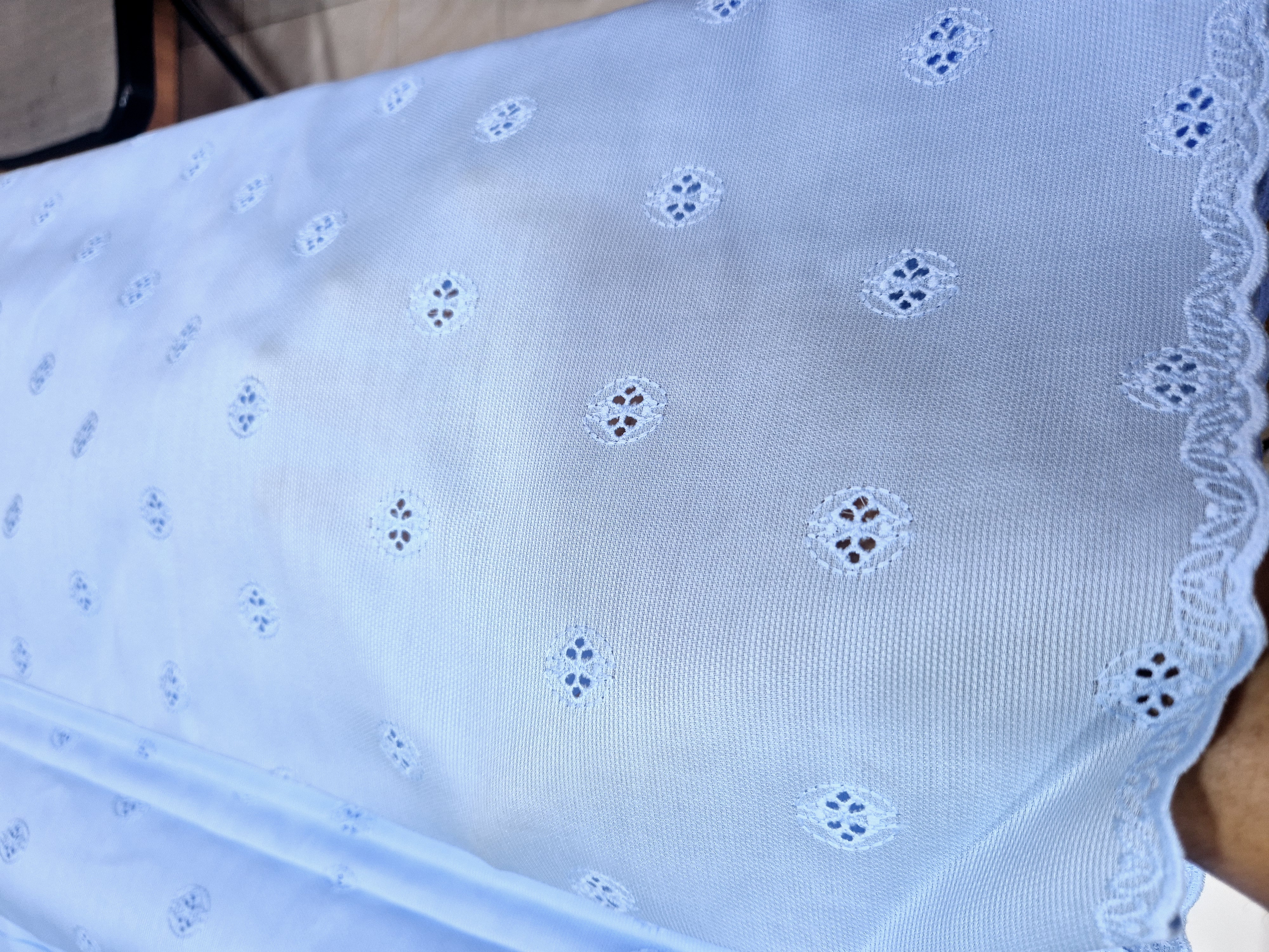 PIQUE LACE (5 Yards)
