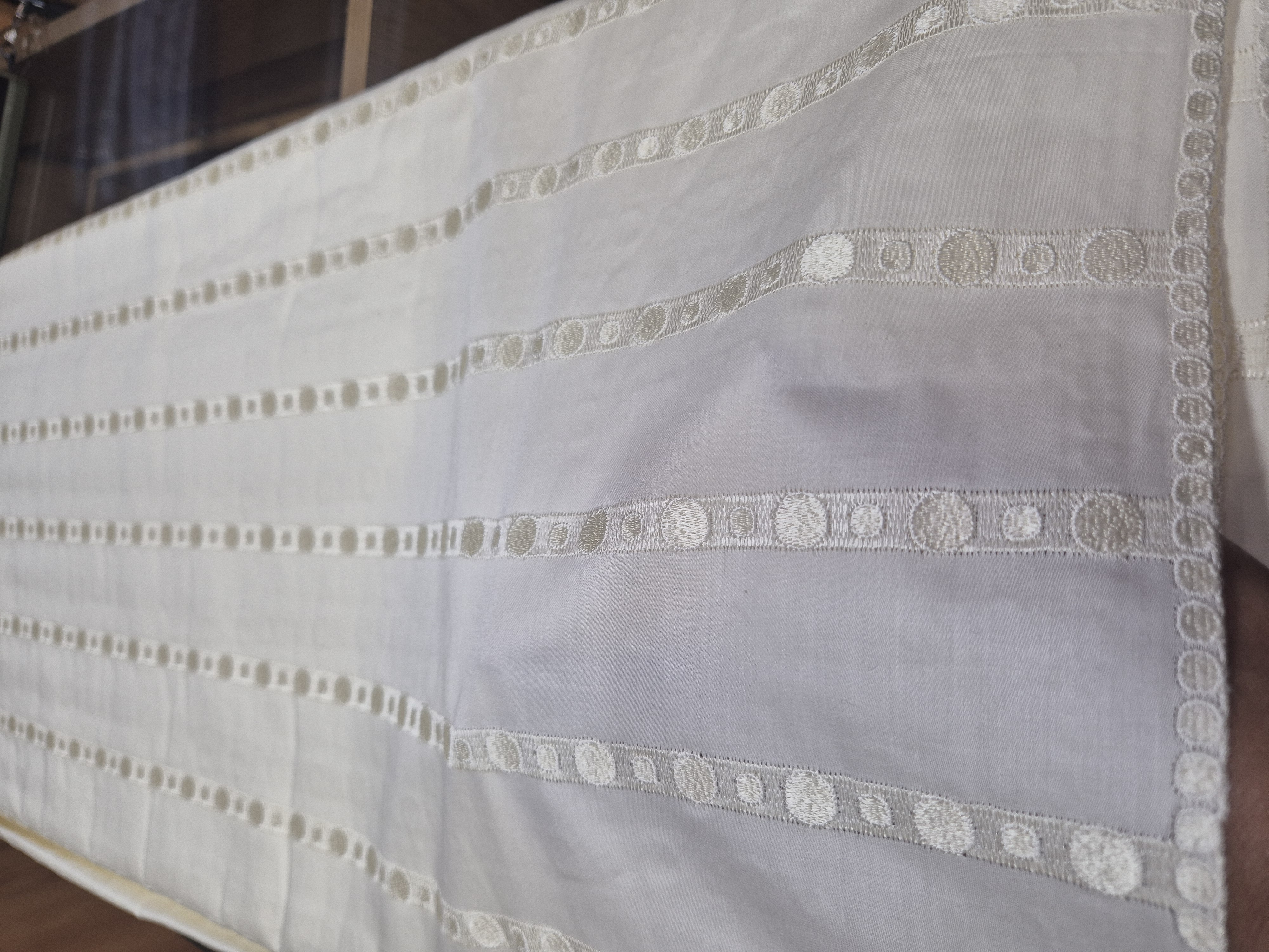 POLISH LACE  (5 yard) 