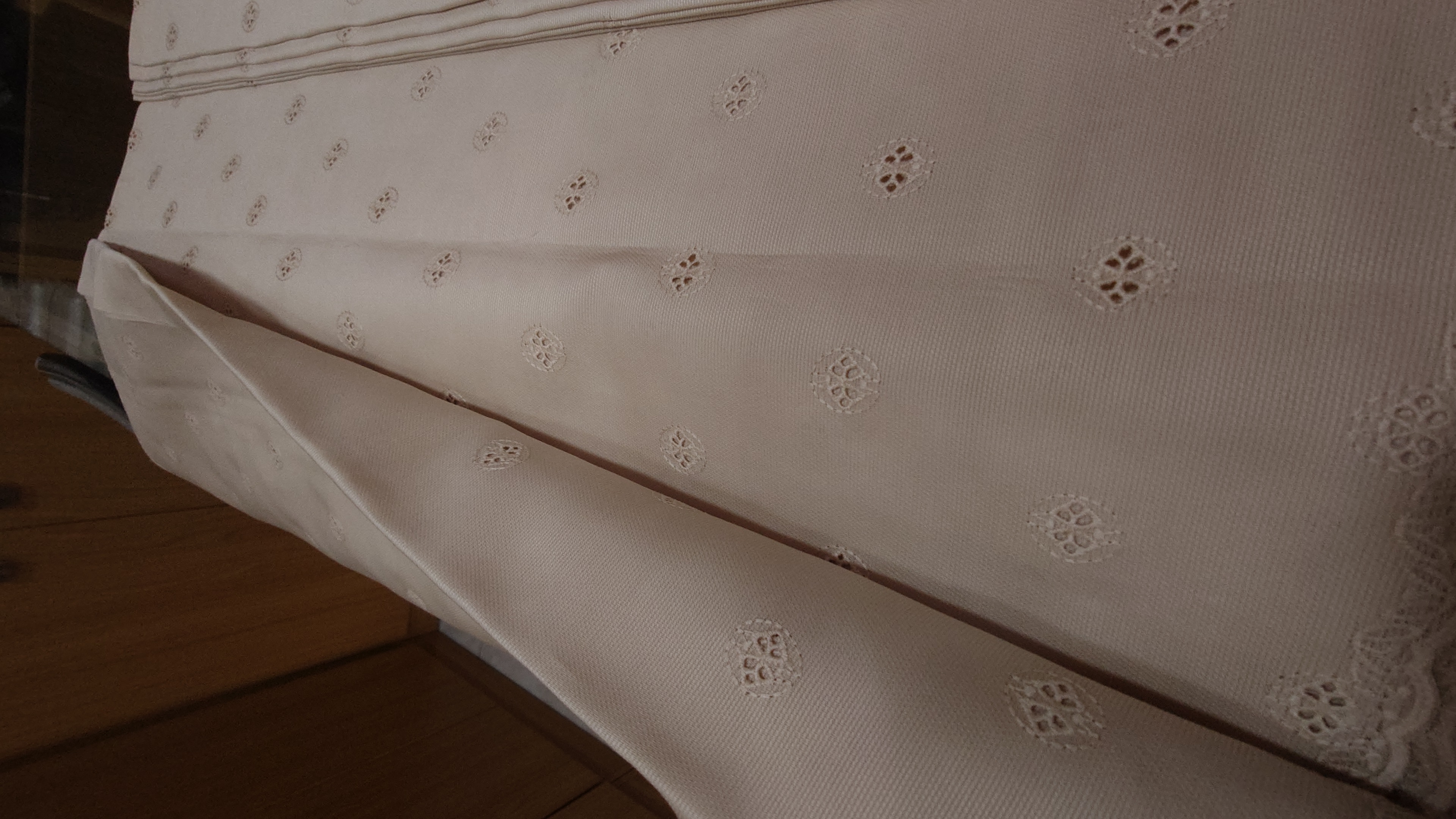 PIQUE LACE (5 yards) 