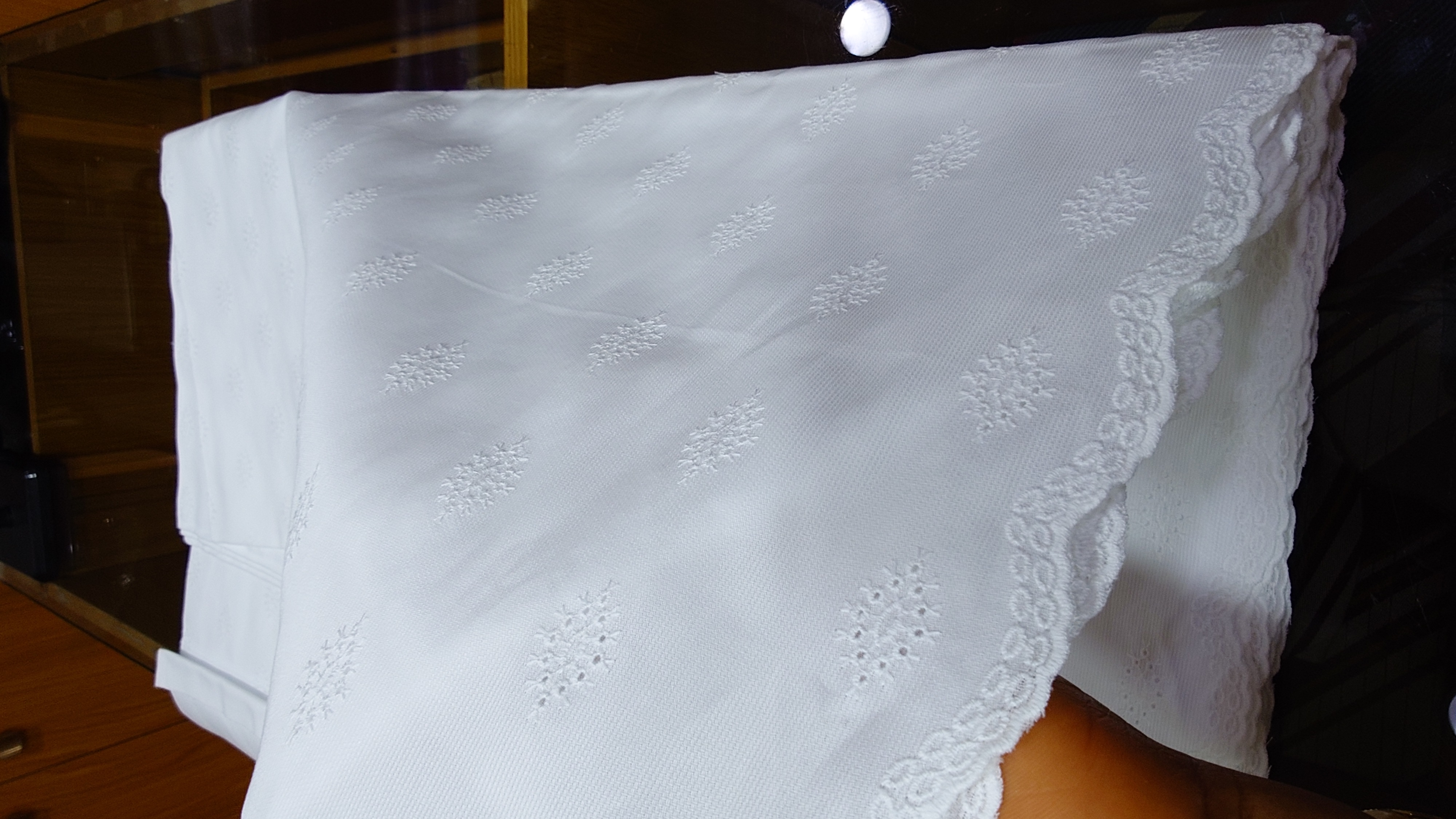 PIQUE LACE (5 yards)
