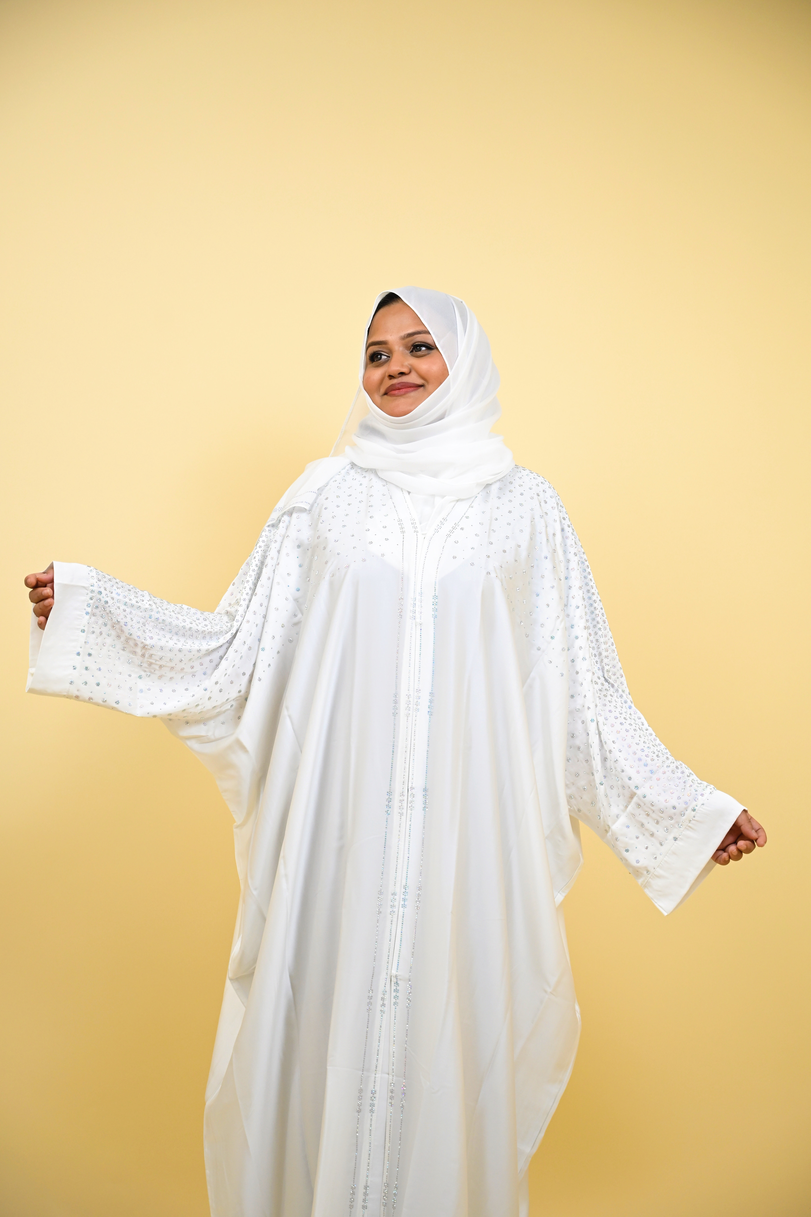 Huda  - Armani Satin Farasha 