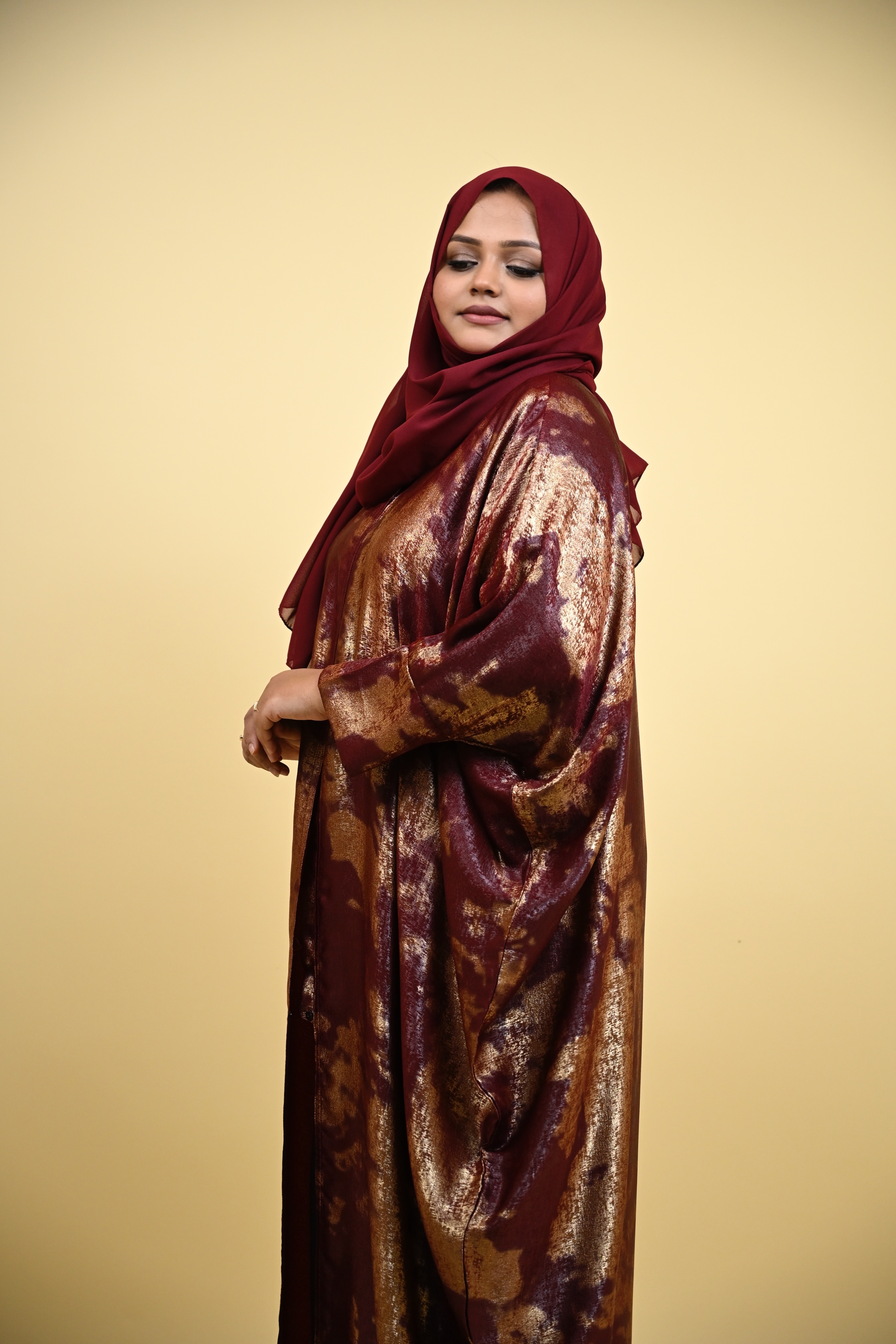 Marah - Foil Abaya kaftan 