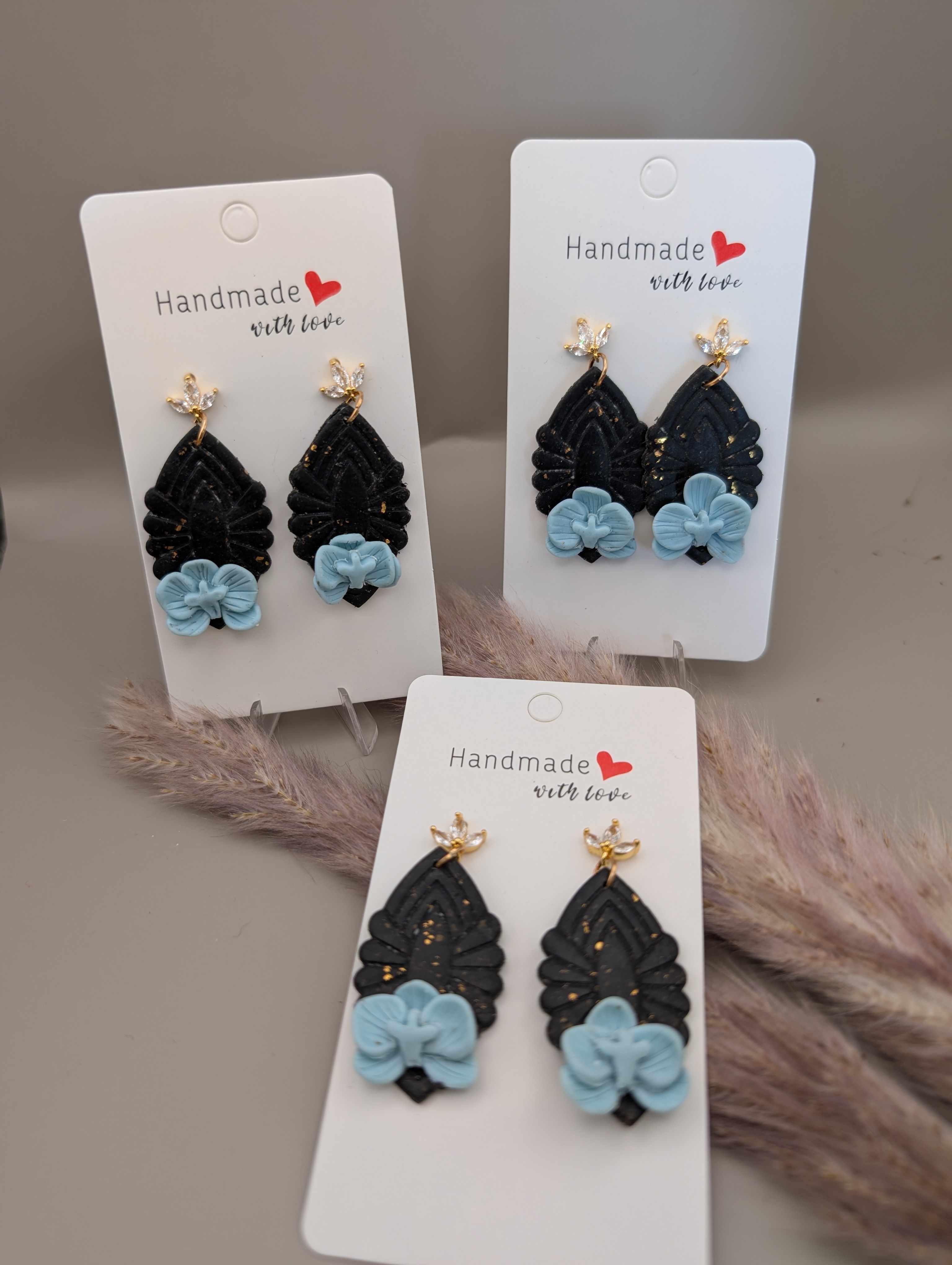 Ohrring "Blaue Orchidee"