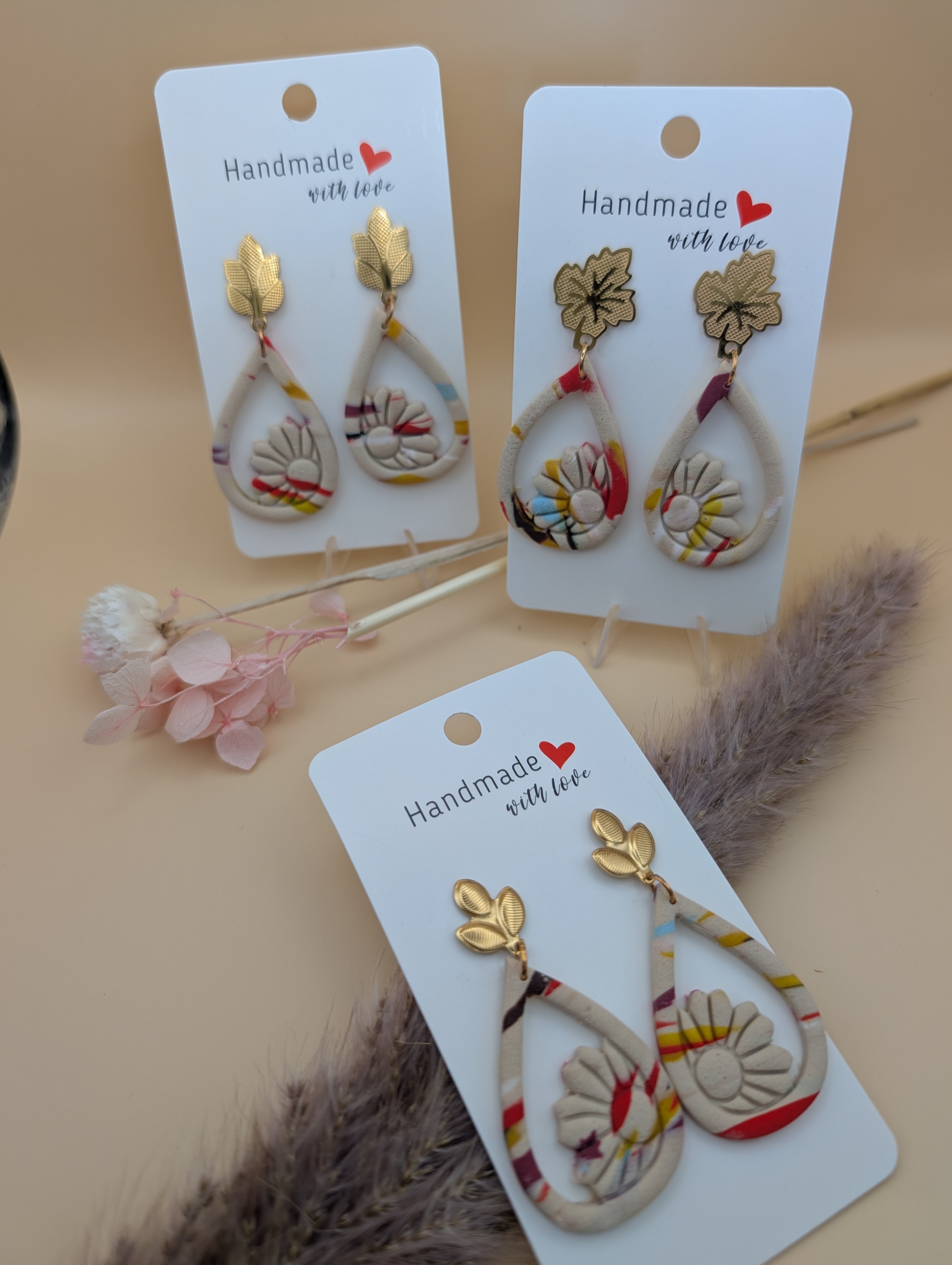 Ohrring Beige Flower