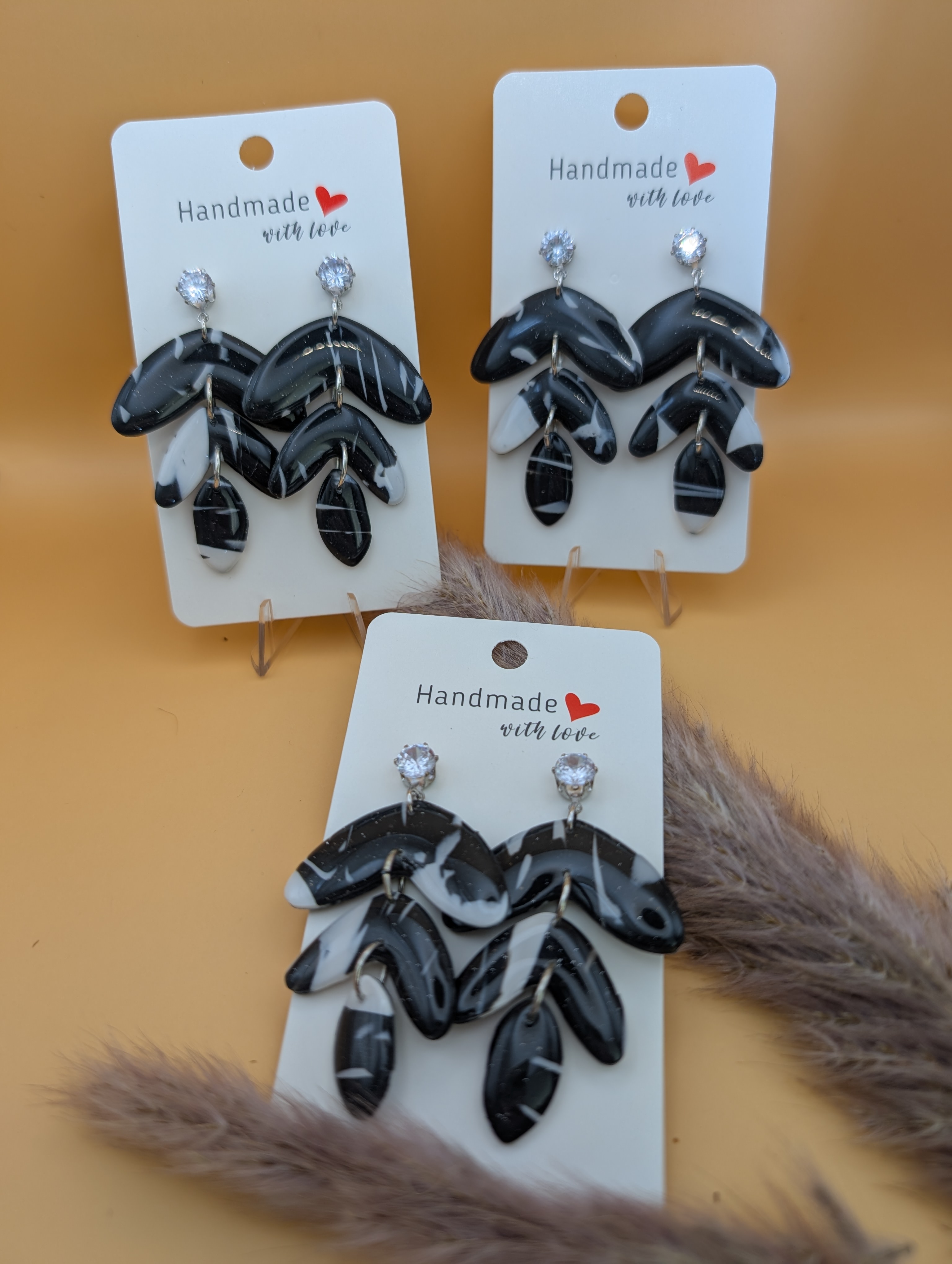 Ohrring Black Flower