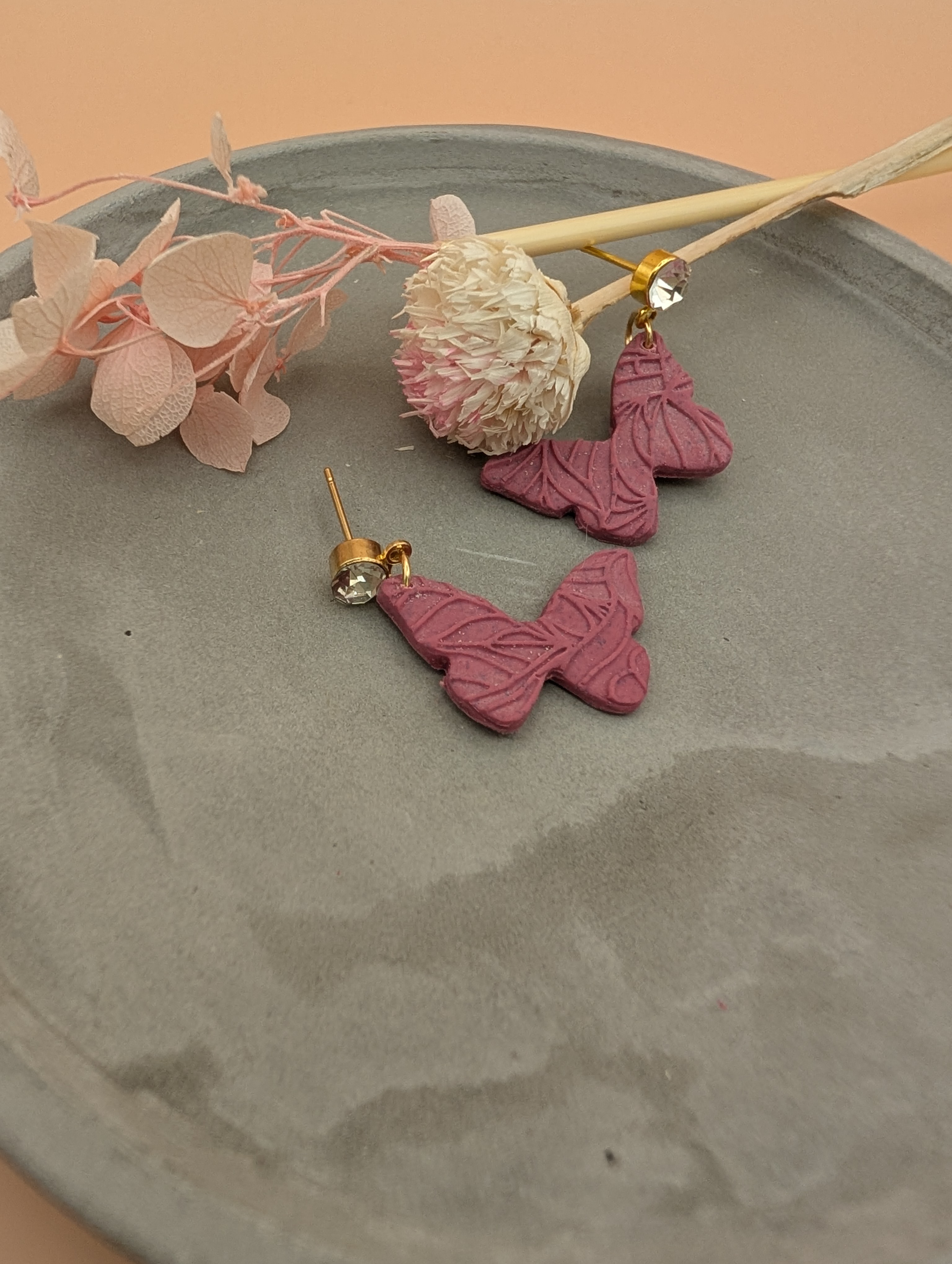 Violette Butterfly mit Zirkon