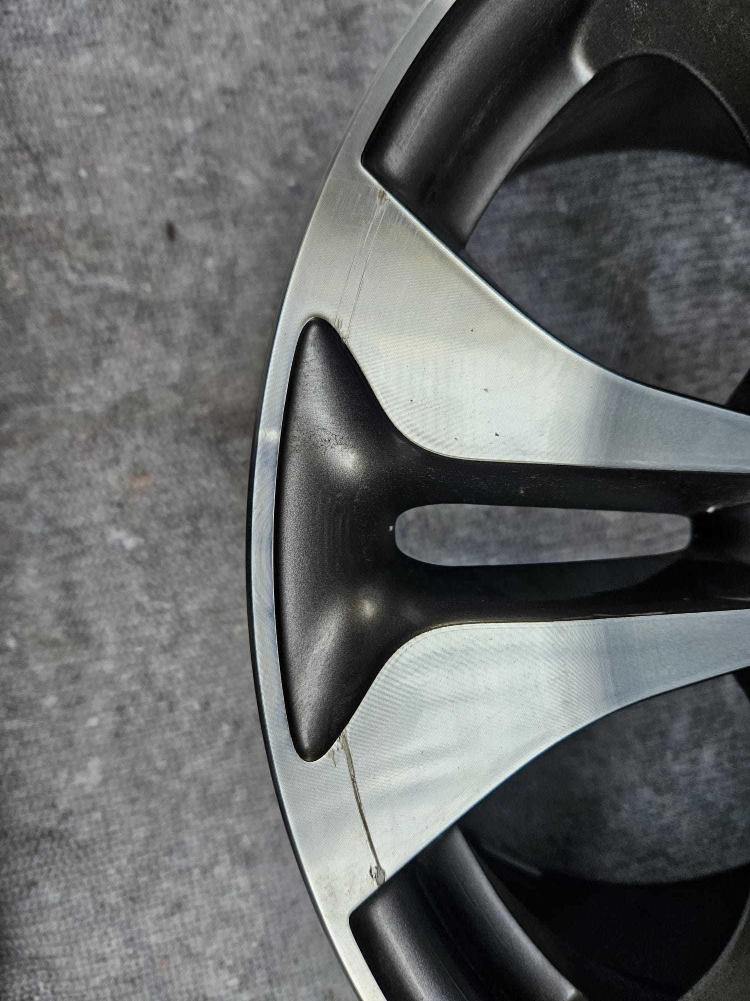 Original Mercedes W253 Felge A 2534010600