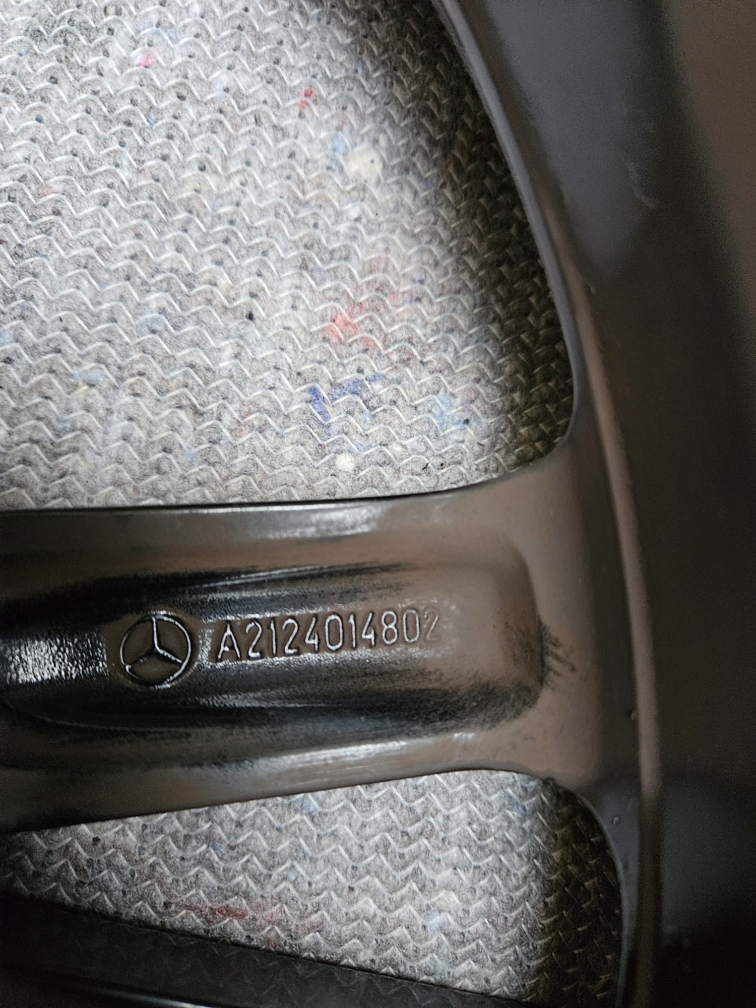 Original Mercedes W212 Felge A 2124014802