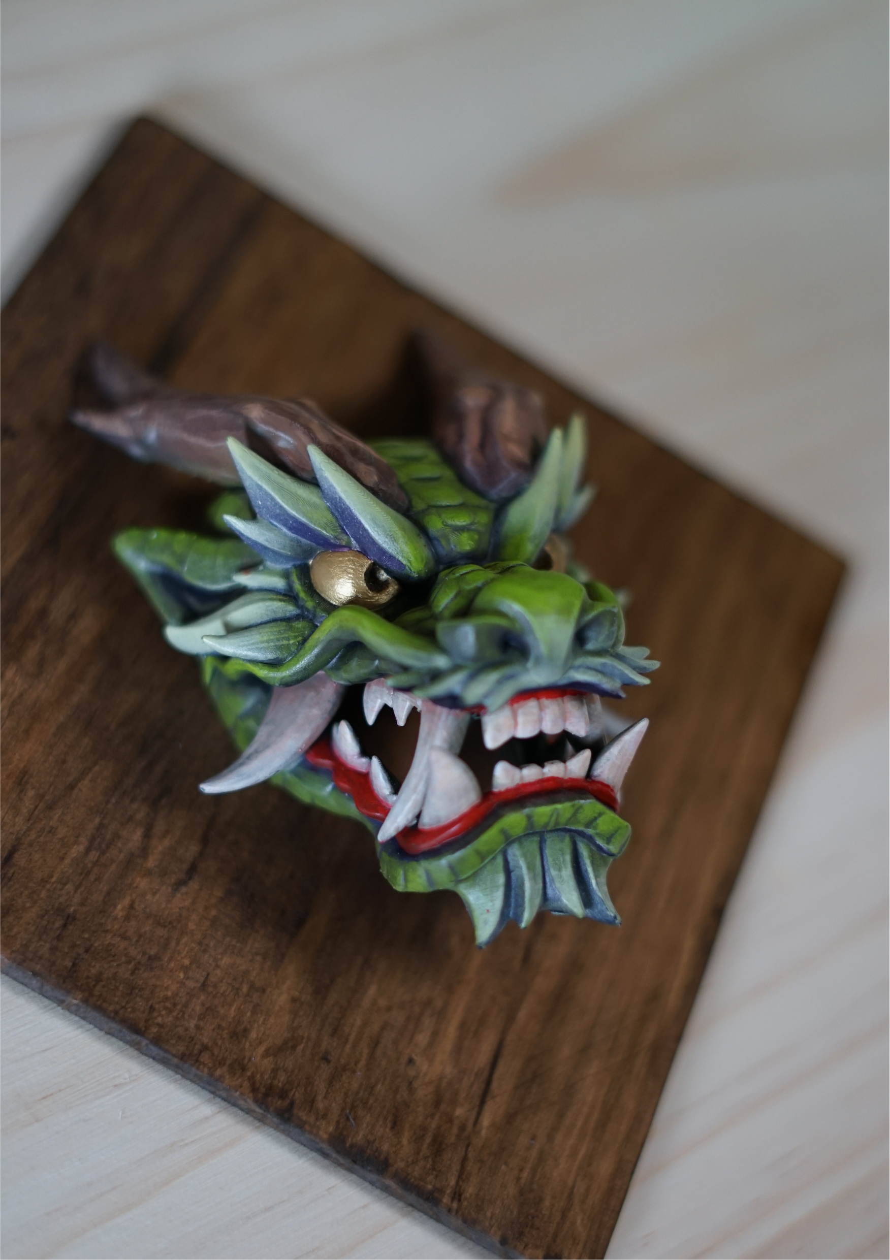 Máscara de dragón japonés.