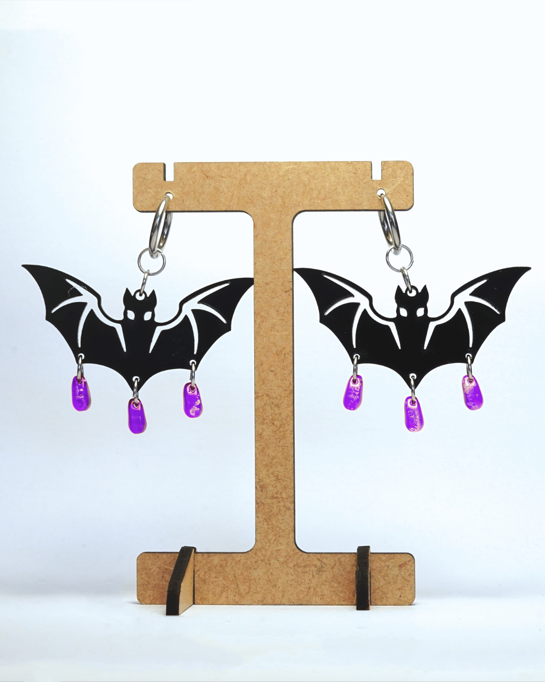 Murciélago con gotas