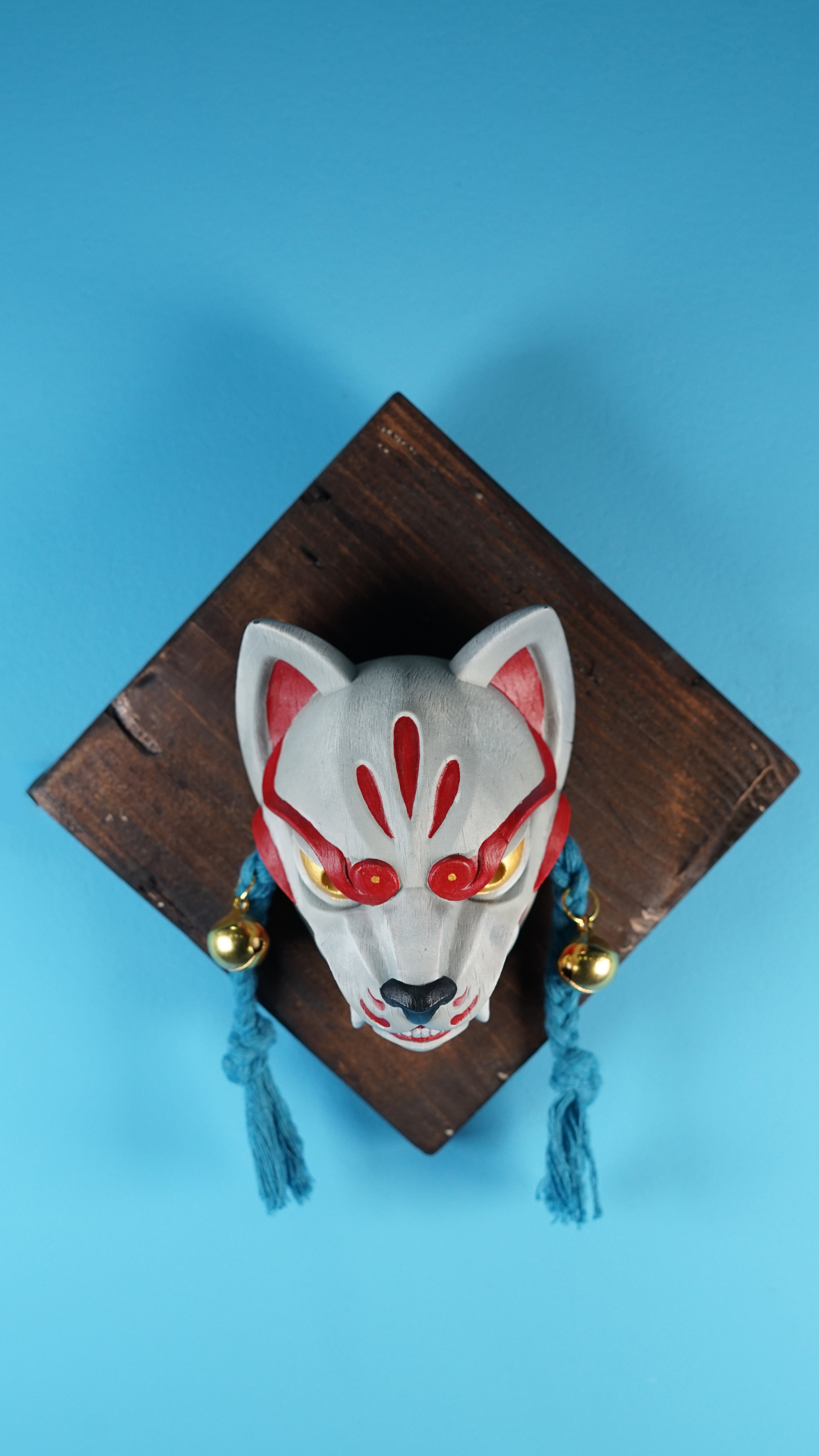 Máscara de Kitsune japonés.