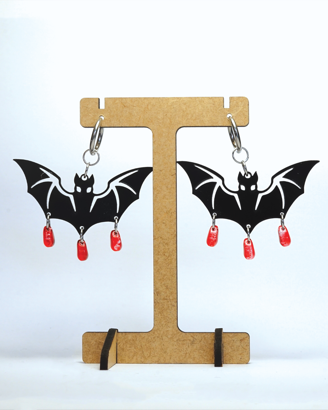 Murciélago con gotas