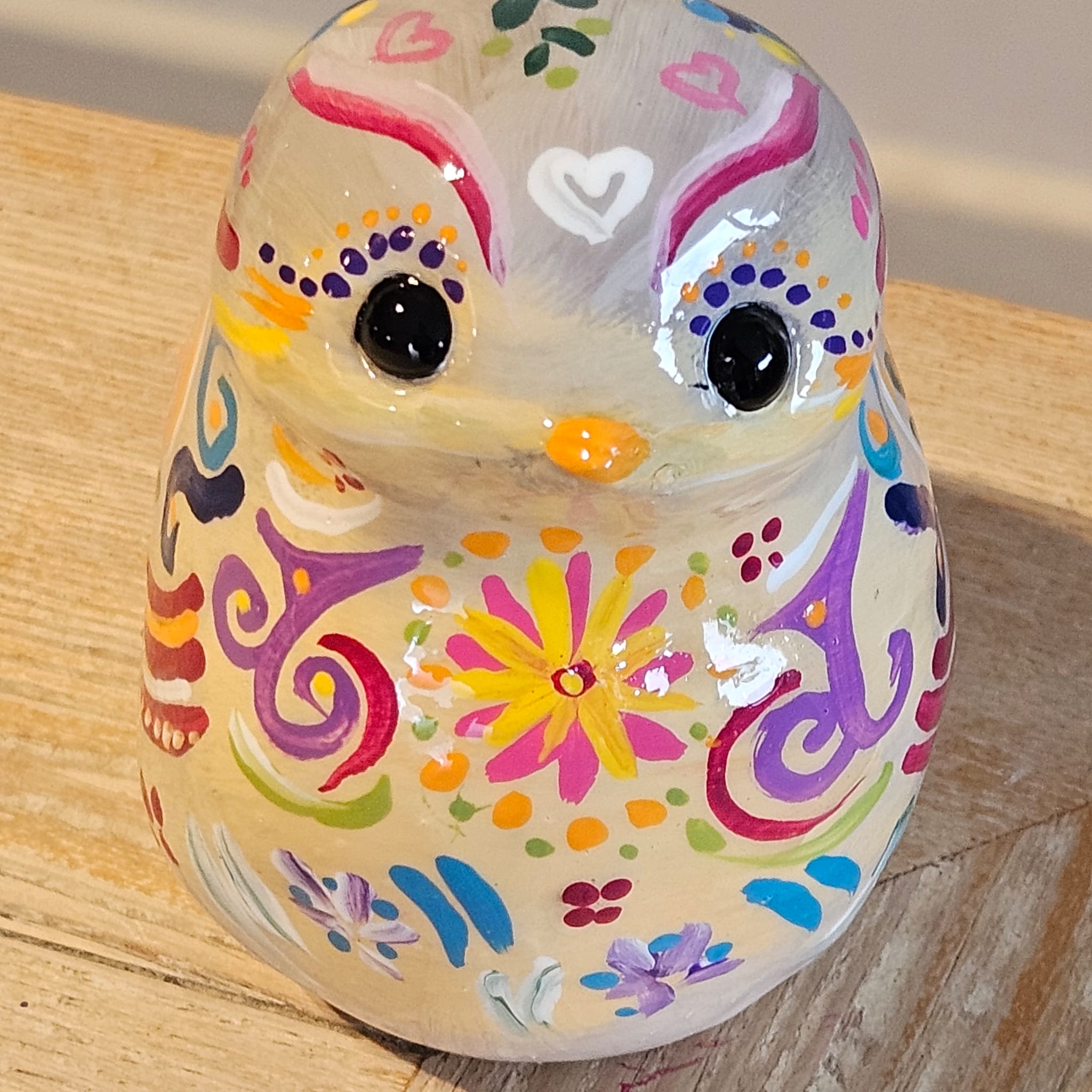 Oiseau XXL qui éveille nos âmes aux multiples couleurs de la vie