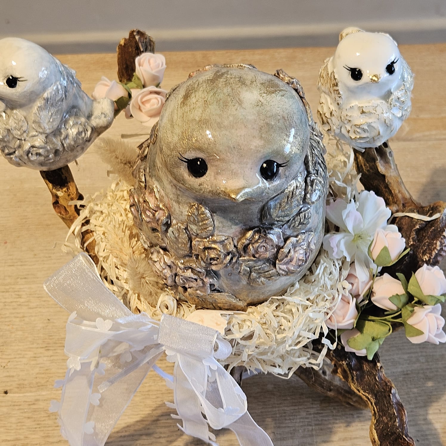 Composition  Pieds d'oiseaux,  résine imitation bois. 35cm. 1kg.