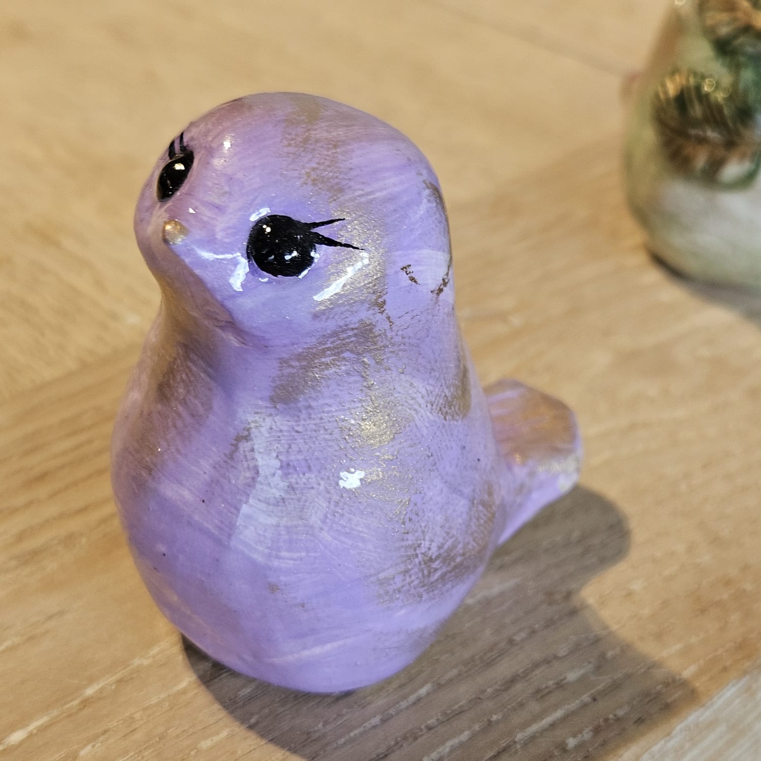 Oiseau " petit " 120gr contre 180 au modelage. " united color.