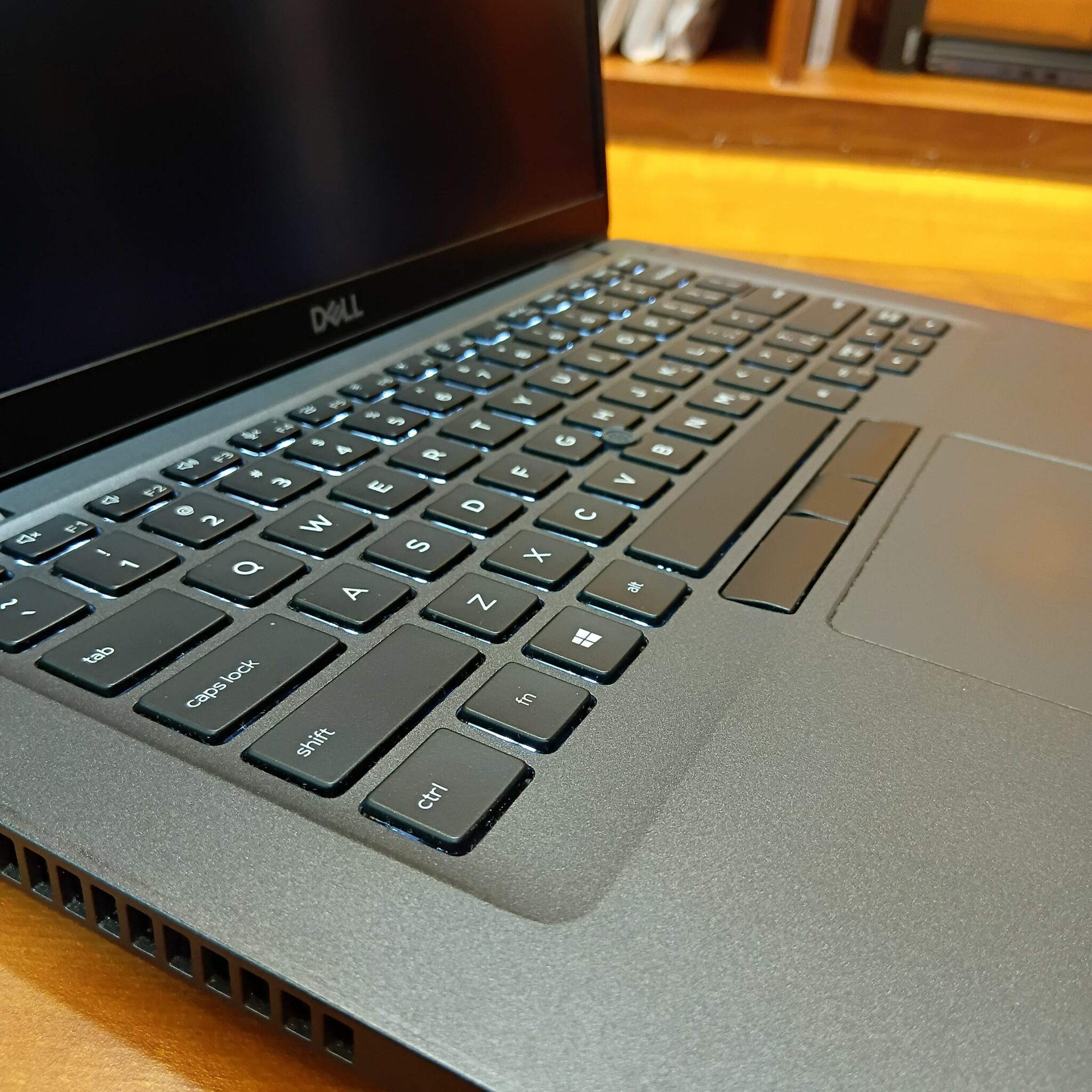 Dell Latitude E5400 (Refurbished) - 1 Year Warrenty 