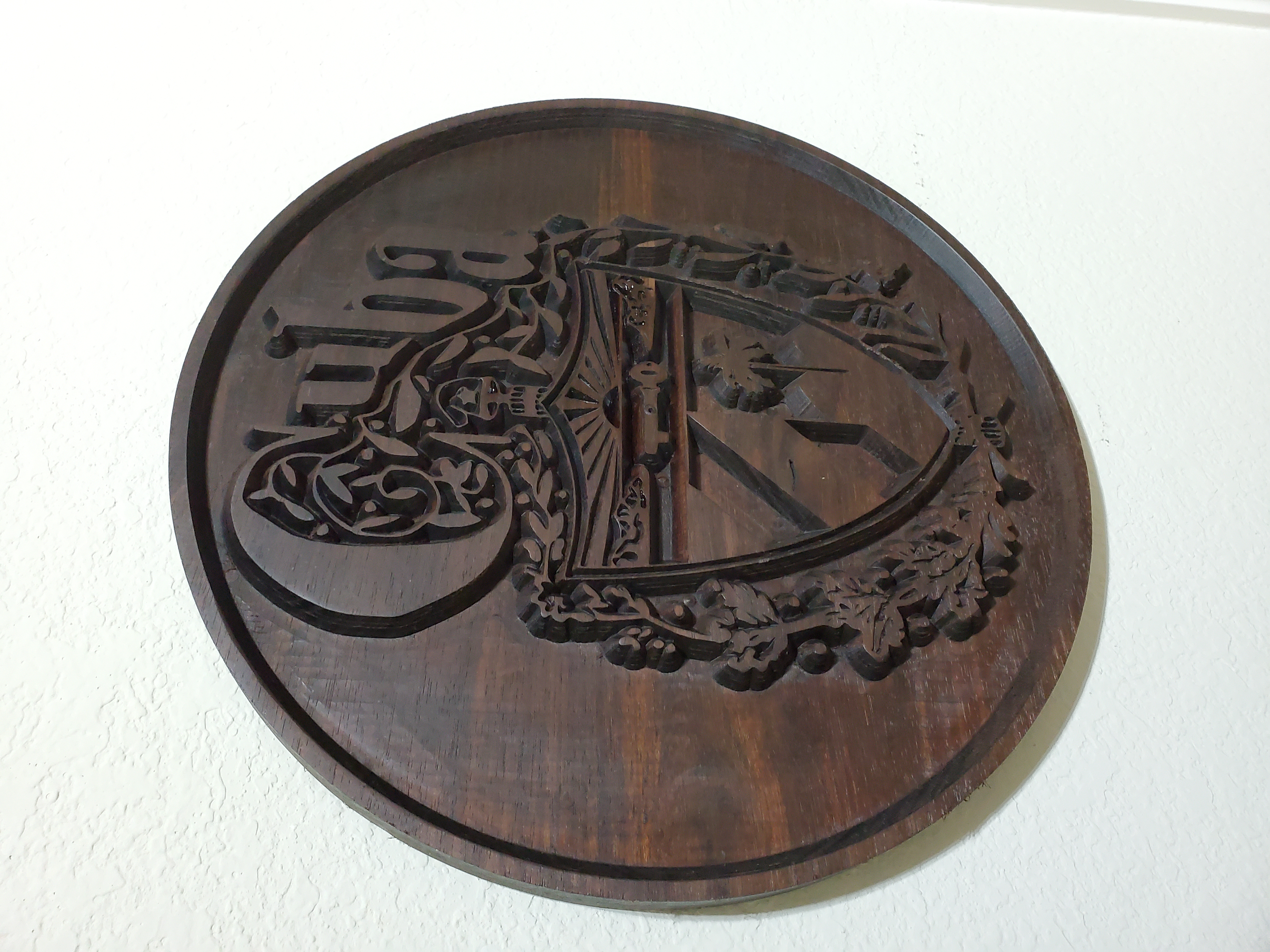 Custom Carved Cuban Coat of Arms – 17" Diameter | Exotic Peruvian Dark Walnut | Handcrafted Wall Art
