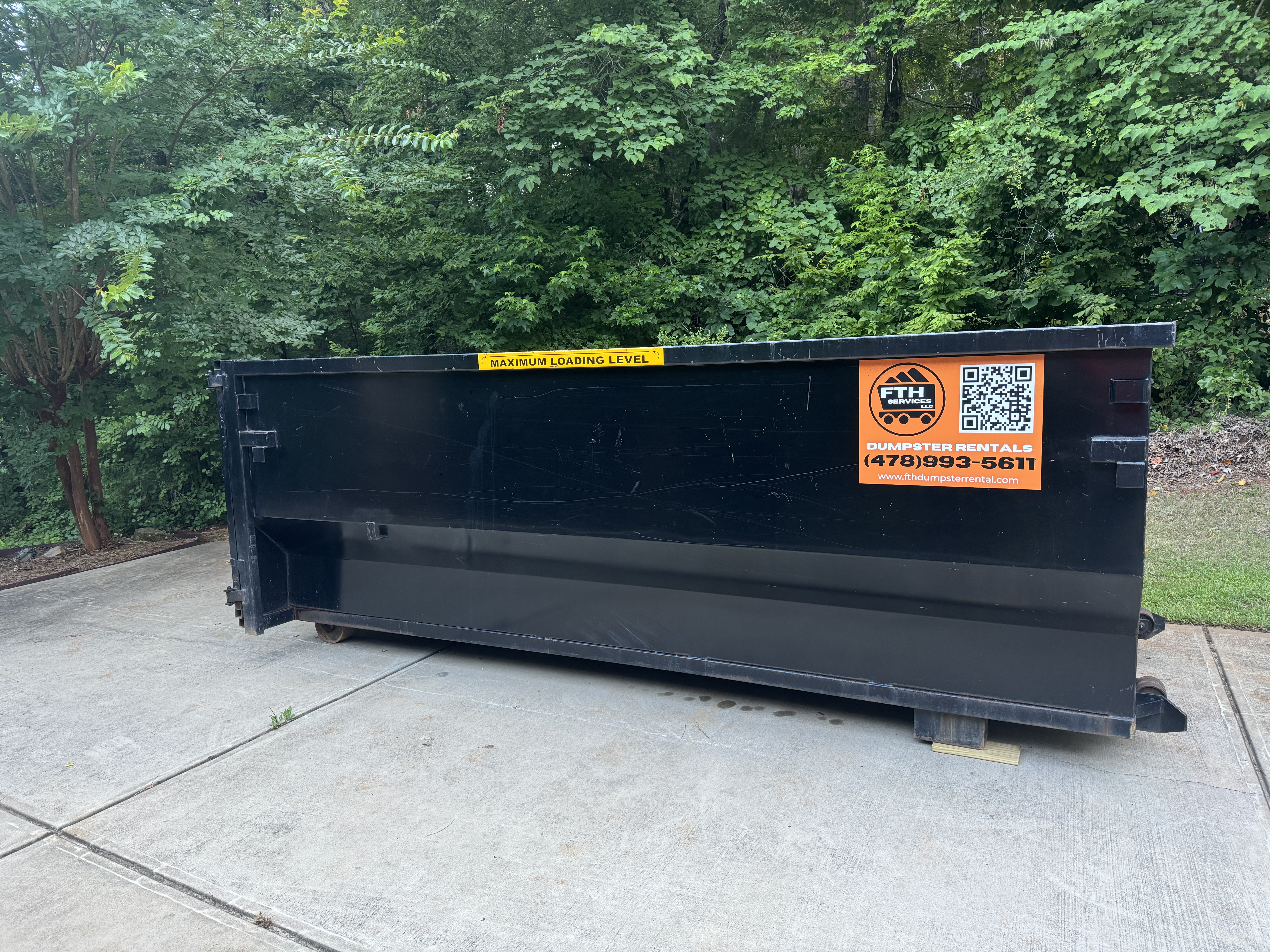 17 Yard Dumpster