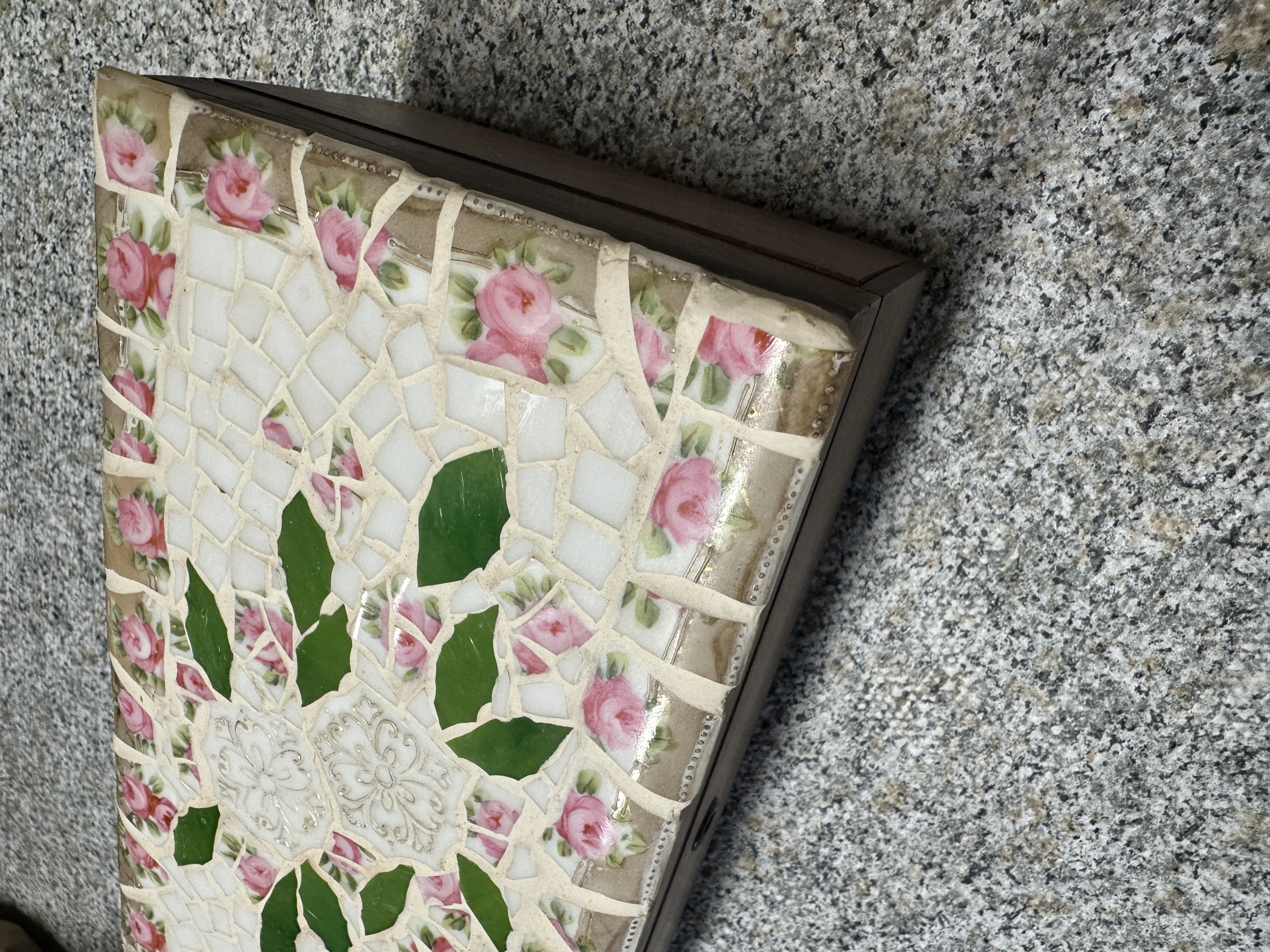 SOLD! Dreamer's Garden Box Mosaic treasures and memory box, great gift, for jewelry, momentos, photos, trinkets!  Christian Gift, teen gift