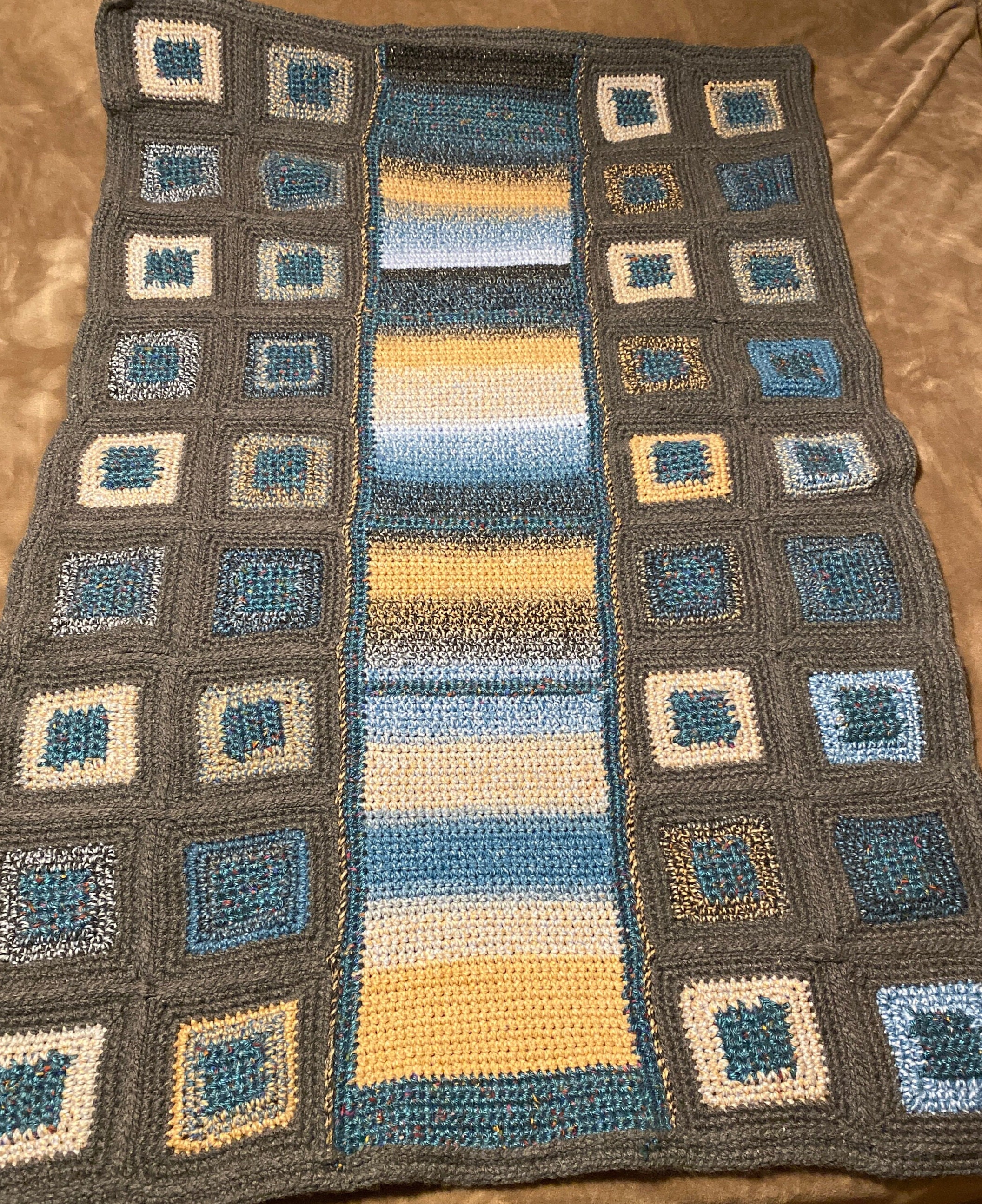 Perfect gift for dad! Sweet gift for mom! chunky lap afghan, crochet chunky yarns, perfect size throw 66” long x 42” wide or on twin bed