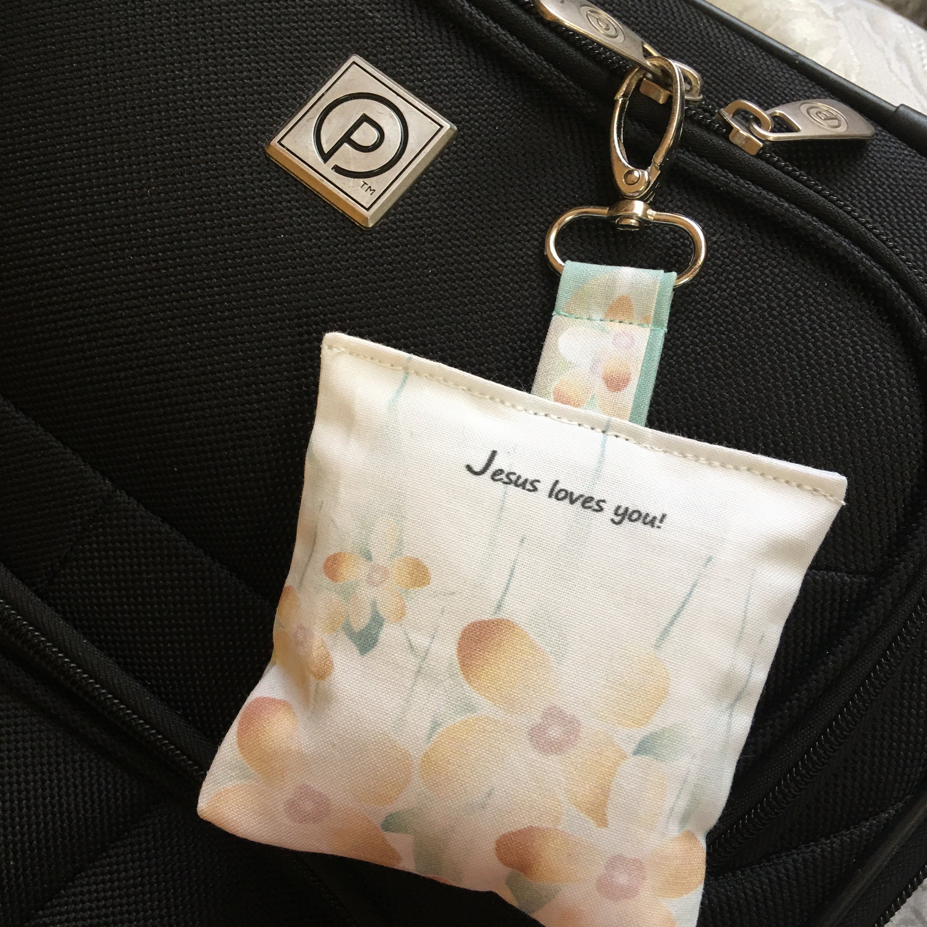Jesus Loves You Christian clip on heavenly SUGAR PLUM sachet, easy to find suitcase at the airport, great gift for Christmas, free shipping!