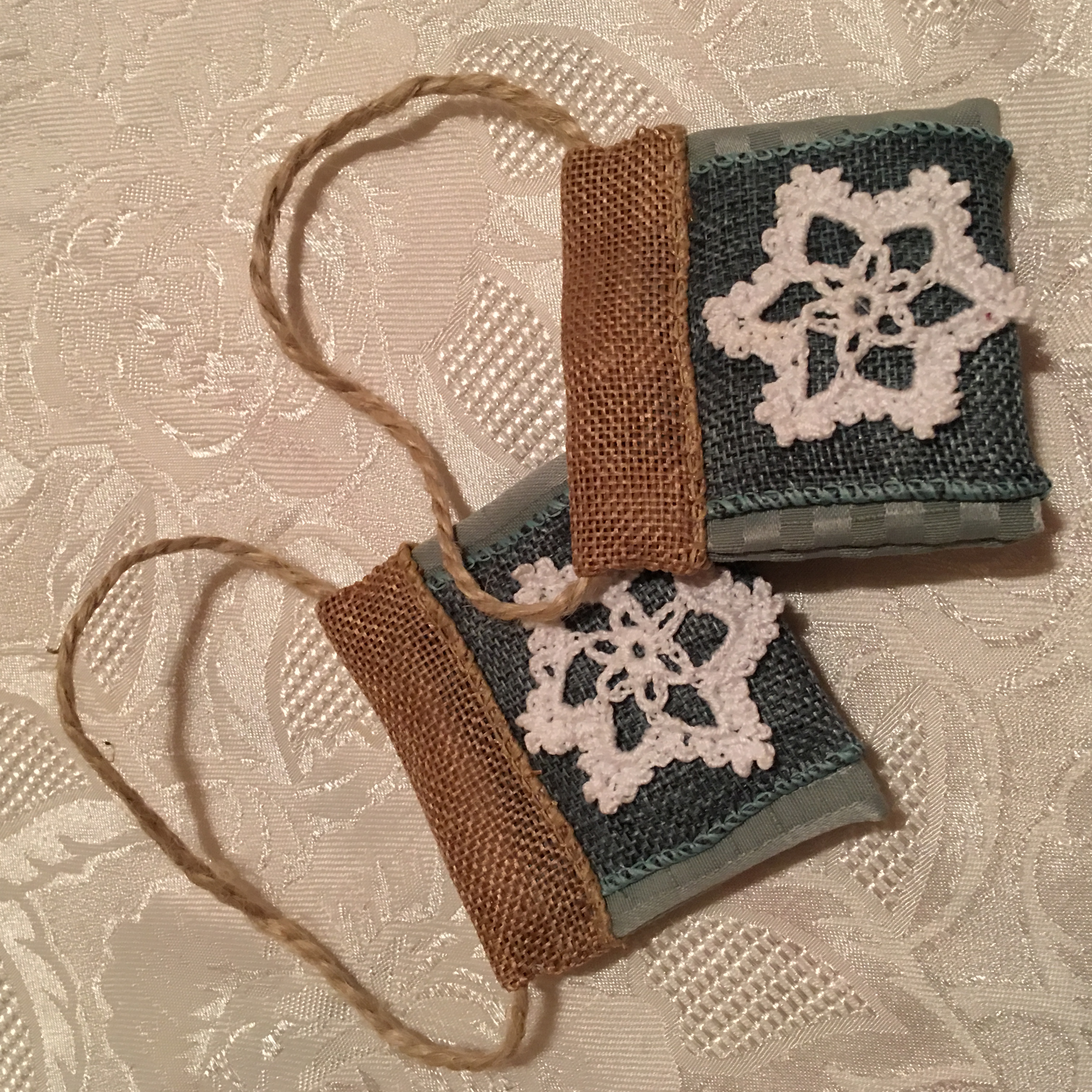 GIFT SET! God's Grace 3 sachets, 2 hanging sachets and 1 porcelain bracelet; Great gift!