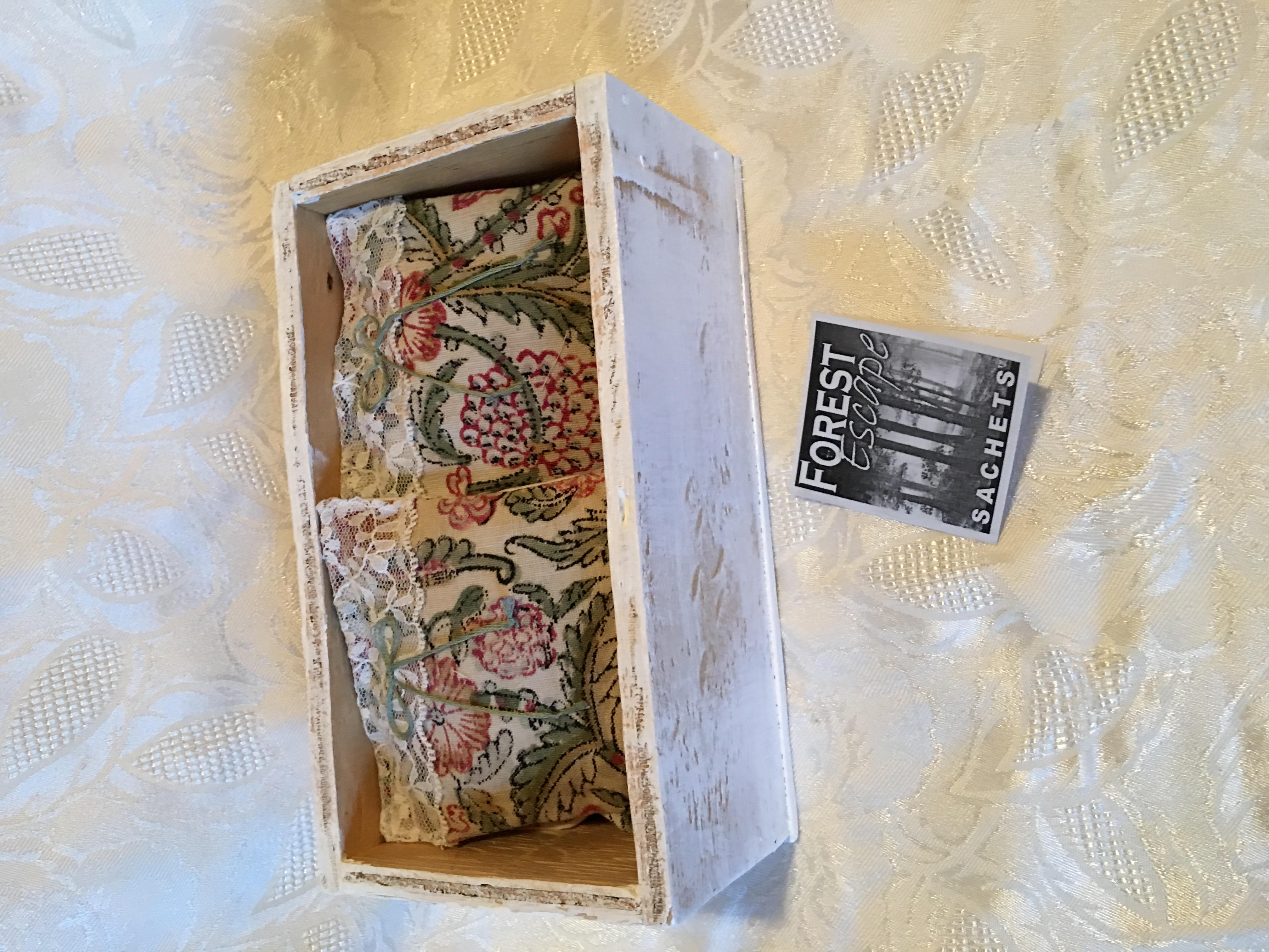 RUSTIC LACE Sachets in a Weathered Box, Set of 6 Drawer Sachets, Wonderful Invigorating Pine Cedar Fragrance