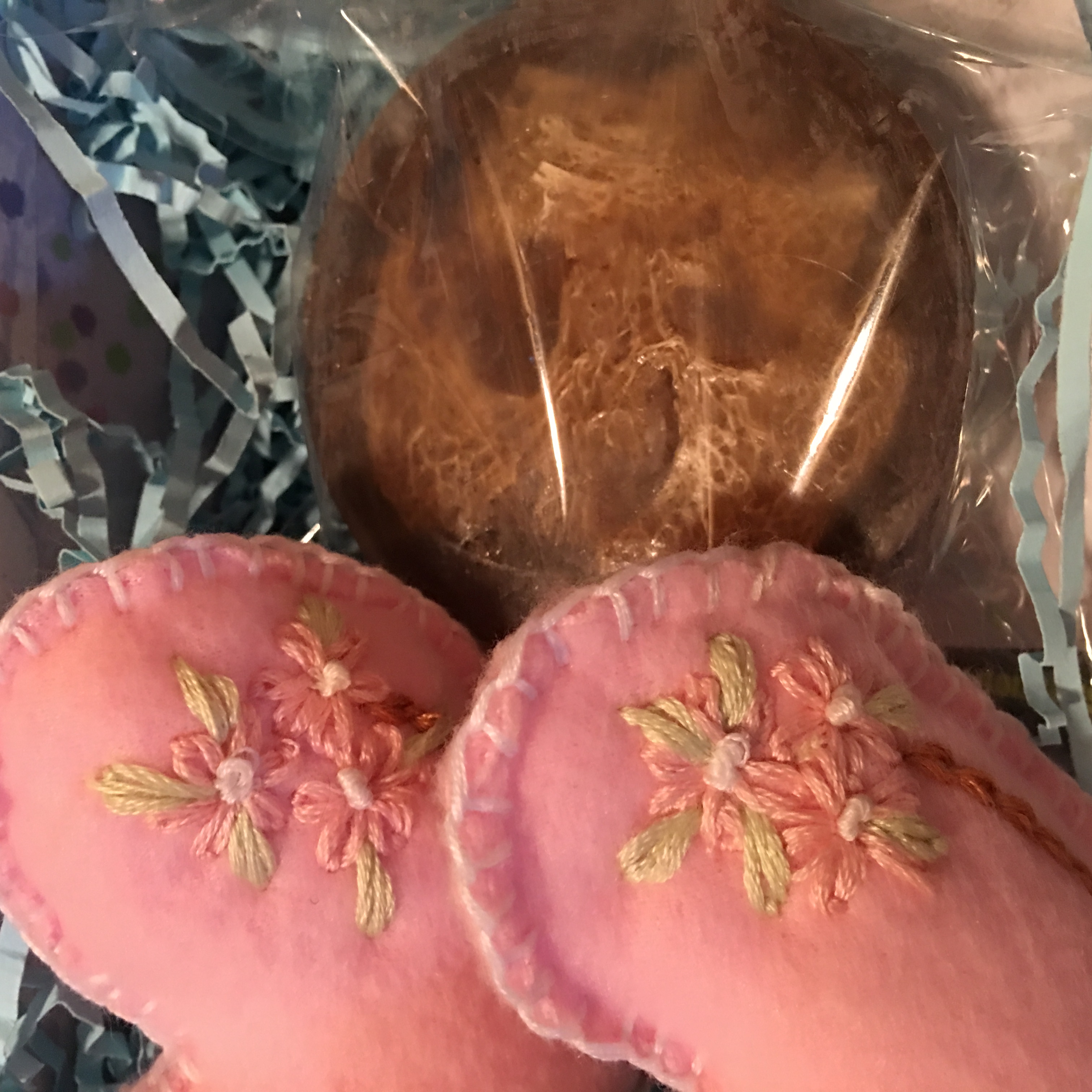 PINK EMBROIDERED Heart Sachets with Luffa Soap in Gift Box, gift for mom, gift for a friend, gift for wife