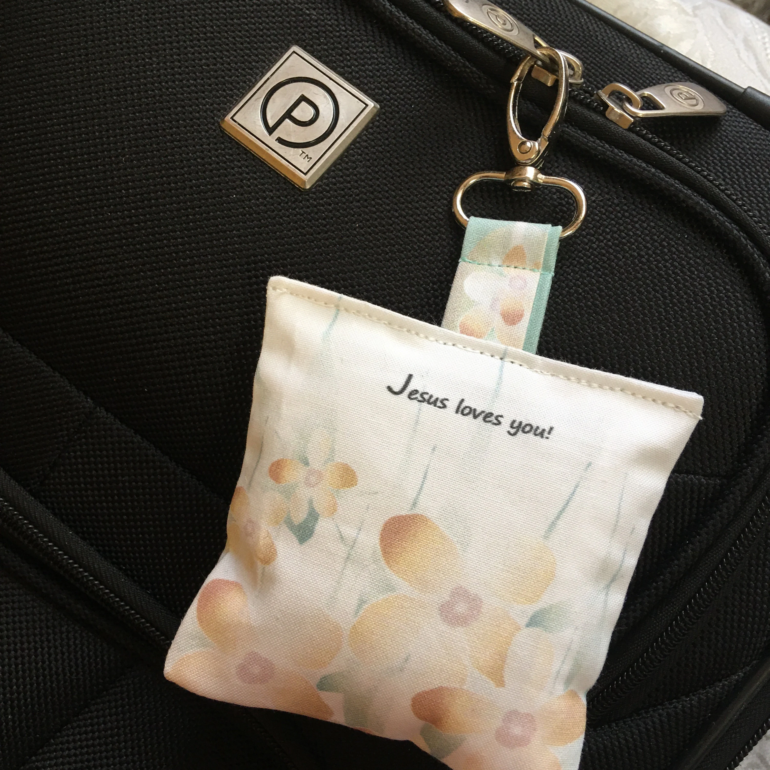 Jesus Loves You Christian clip on heavenly SUGAR PLUM sachet, easy to find suitcase at the airport, great gift for Christmas, free shipping!