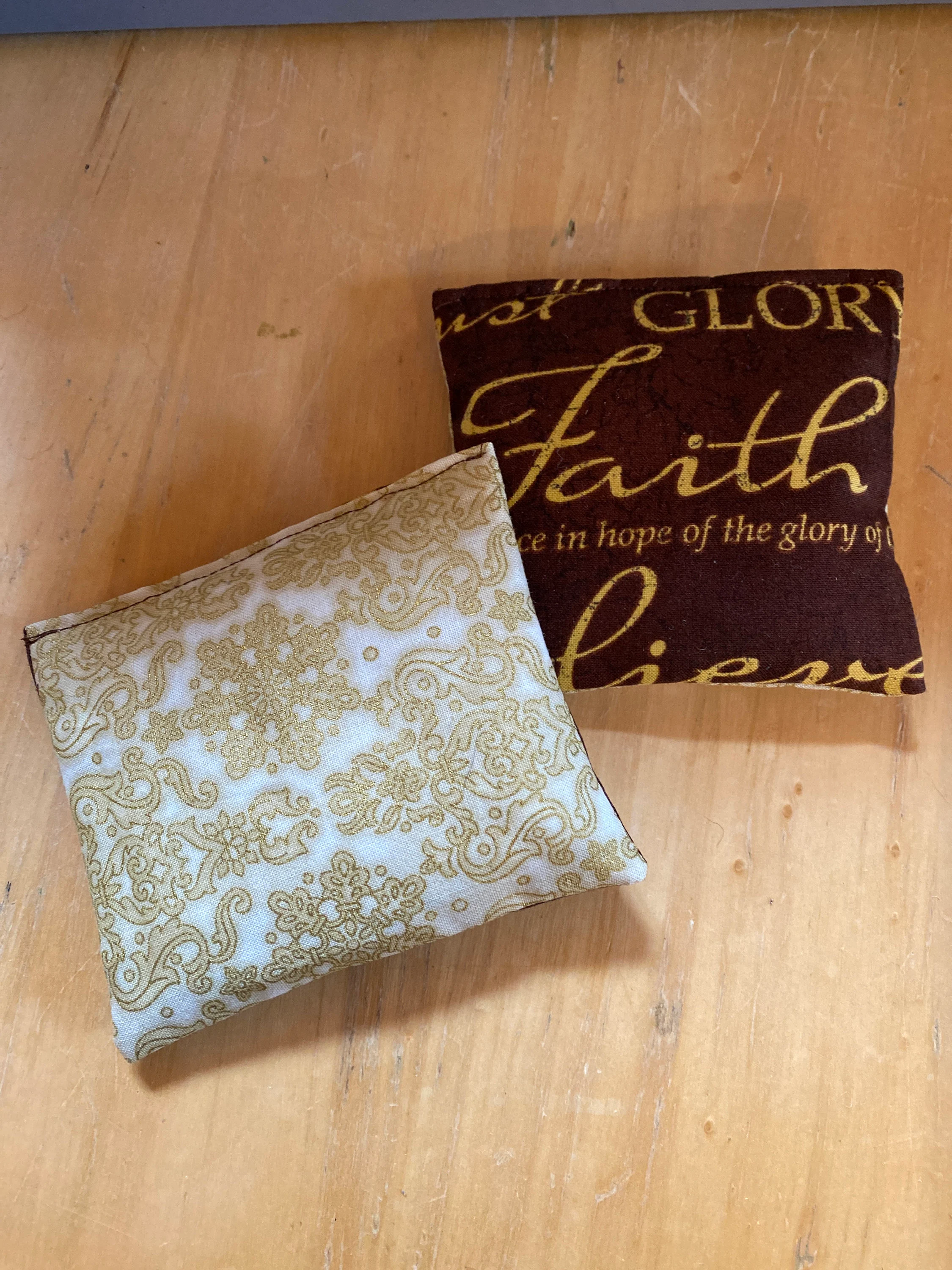 2 Faith Glory Sachets Dickens Christmas fragrance oil, drawer sachets for man or woman