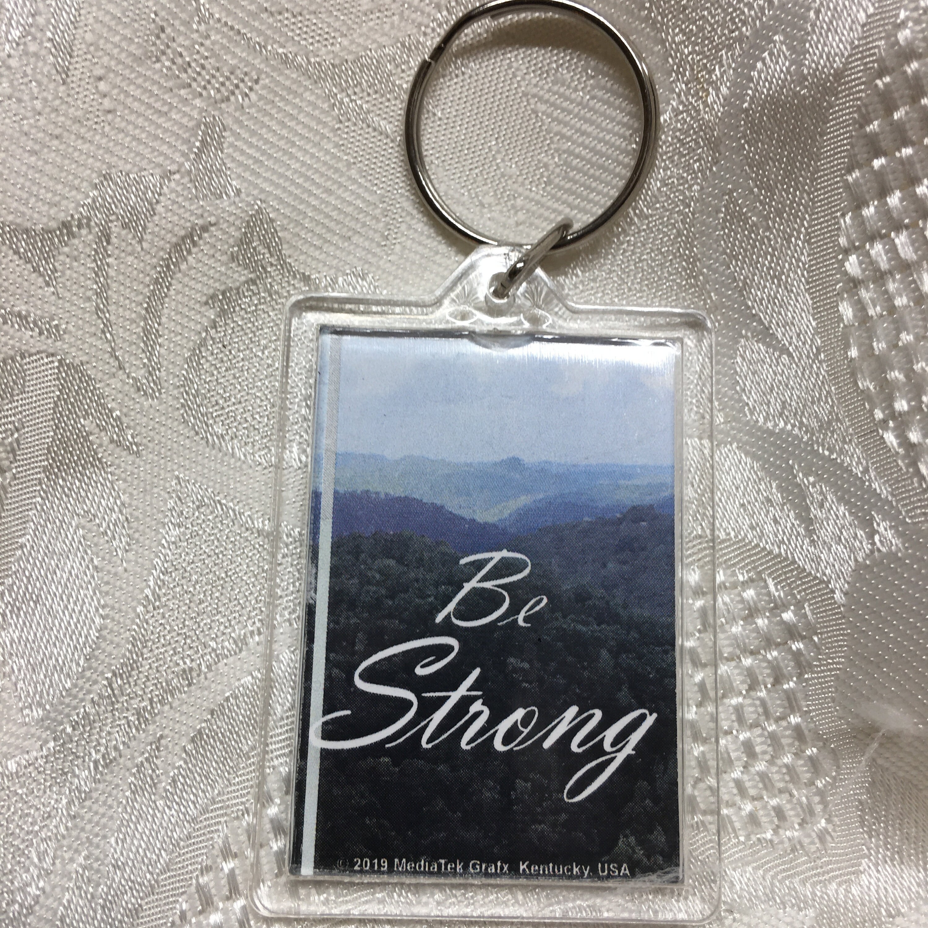 BE STRONG Christian Keychain Joshua 1:9 with key ring great gift for Christmas gift for friend, Christian Accessory