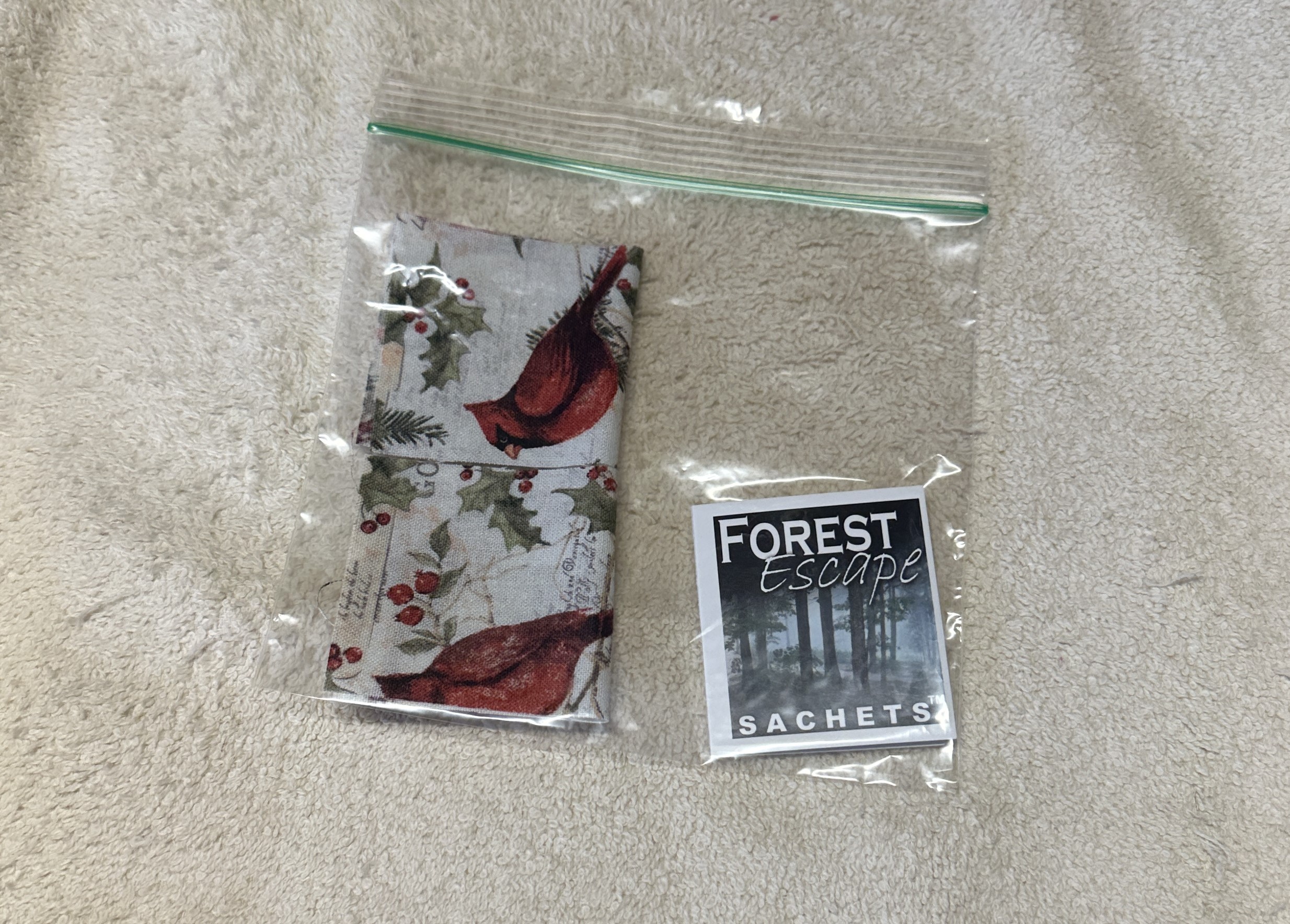 Learn to Sew! 2 kitchen potholders, Insul Bright, large sewing kit, illustrated instructions, learn sewing, Cardinals and Red