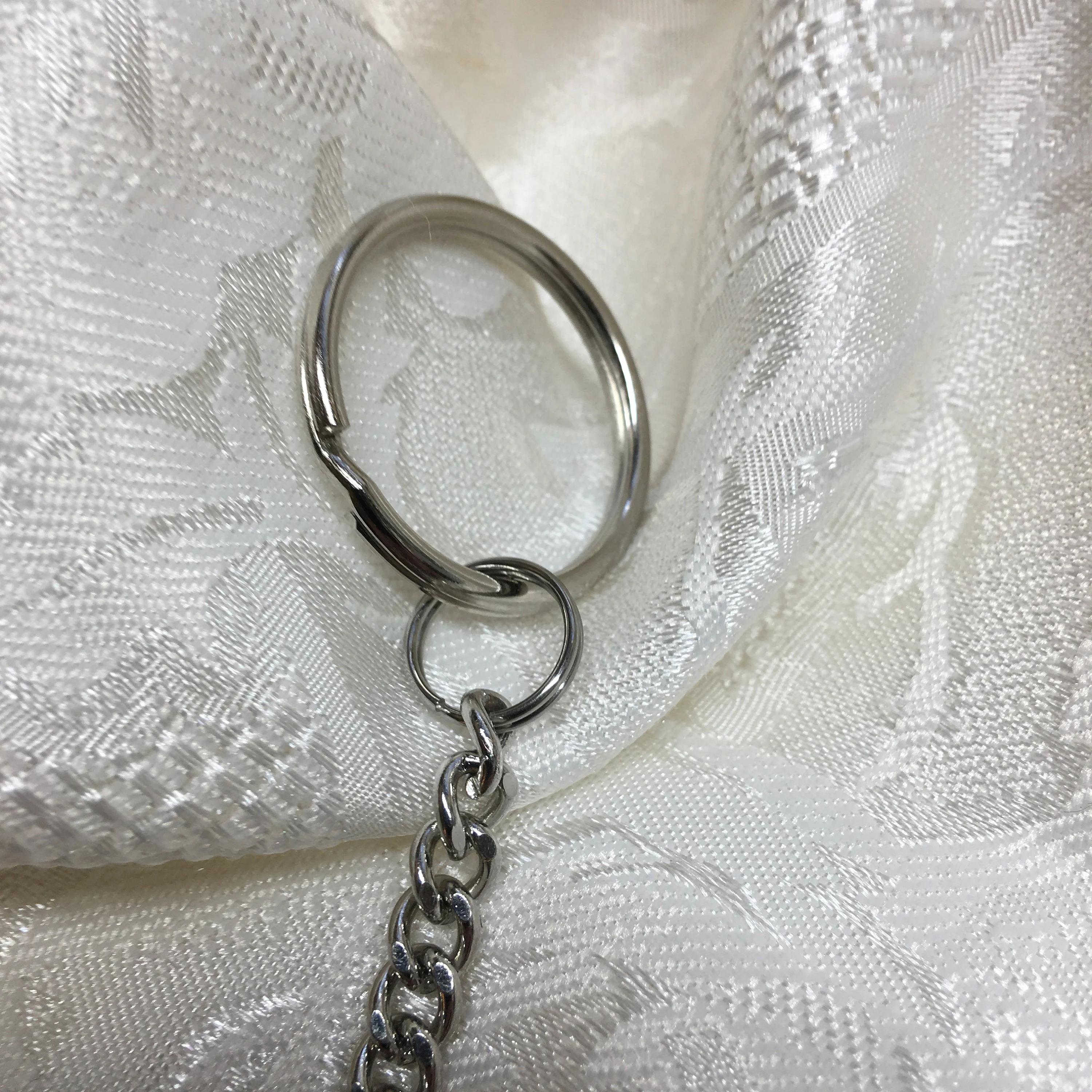 I Am Never Alone Christian Keychain, great gift for Christmas, gift for friend, John 14:17 Scripture