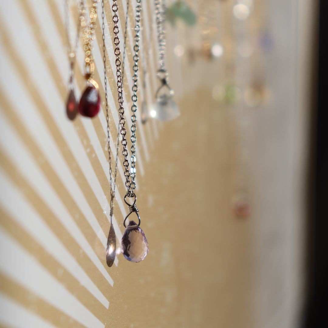 Colliers "Pierre de Naissance"