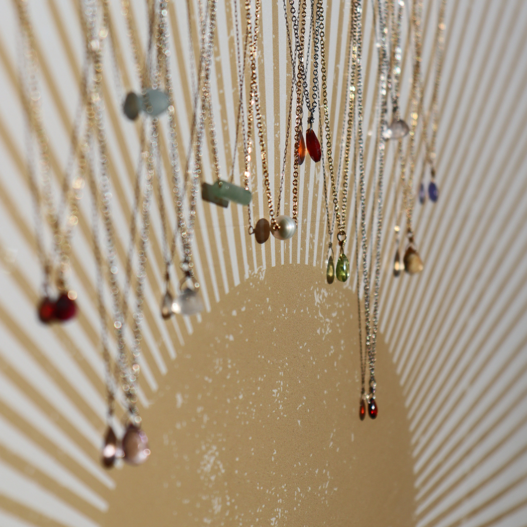 Colliers "Pierre de Naissance"