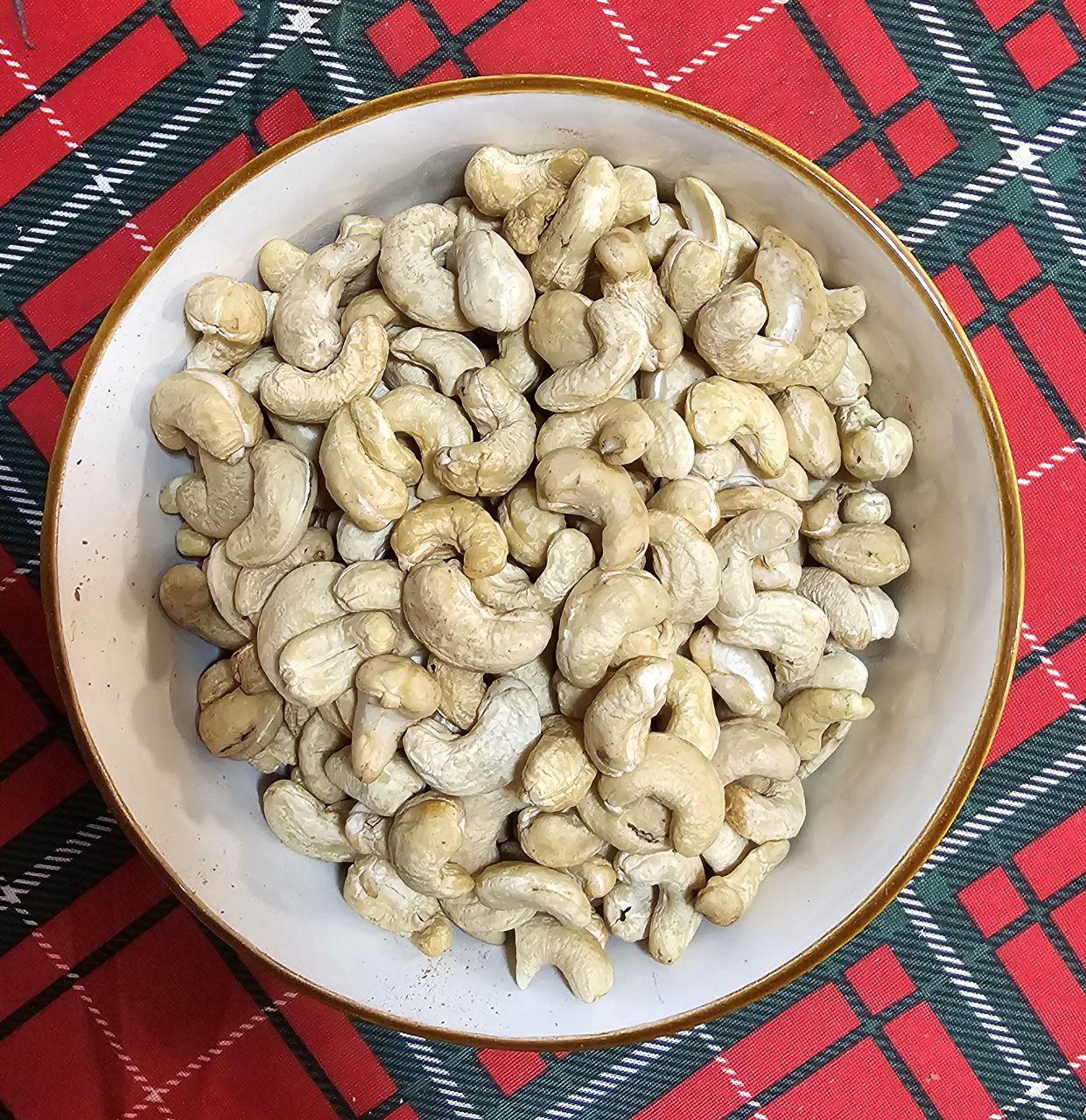 Cashews