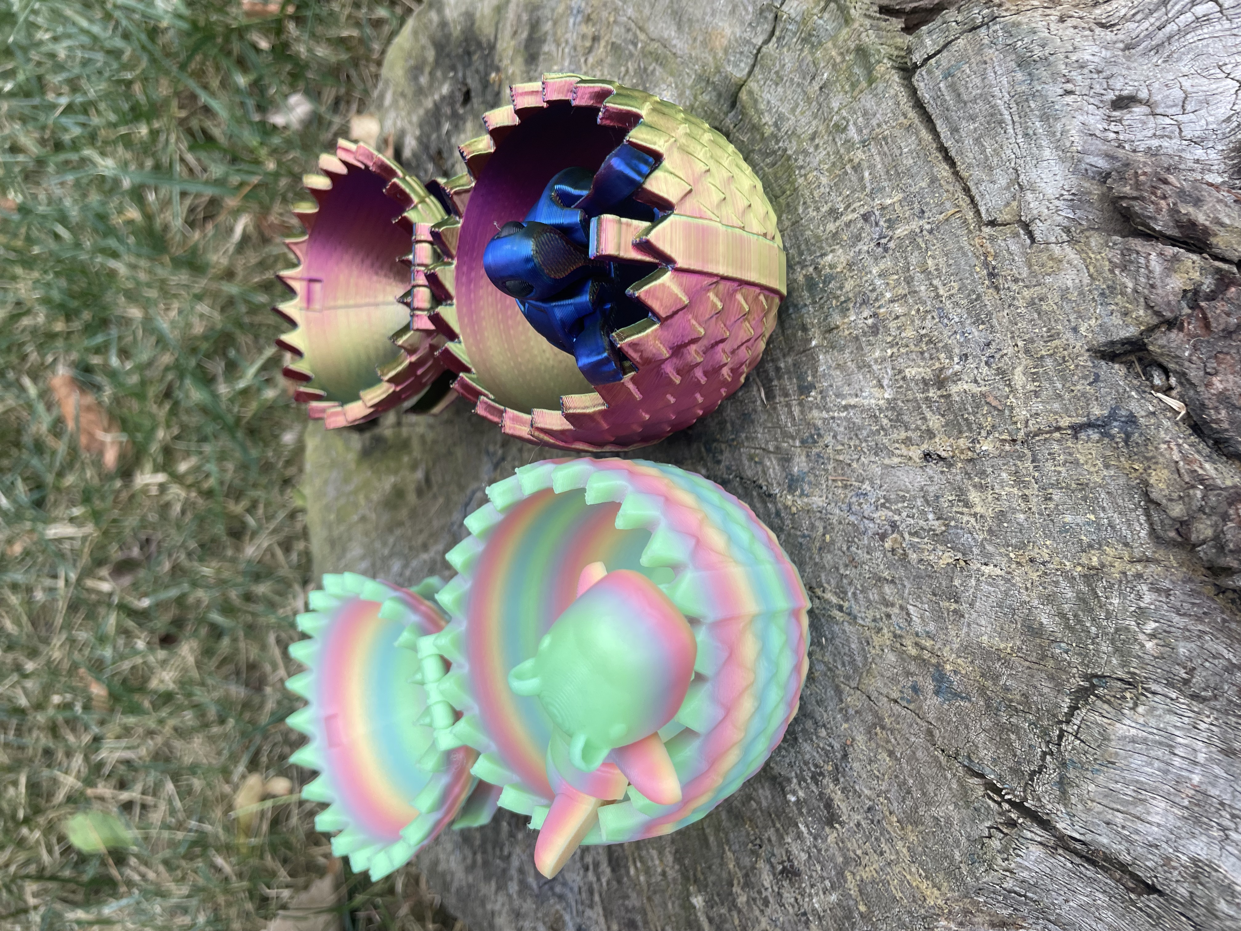 Mystery Dragon Egg (Glows in the Dark!)