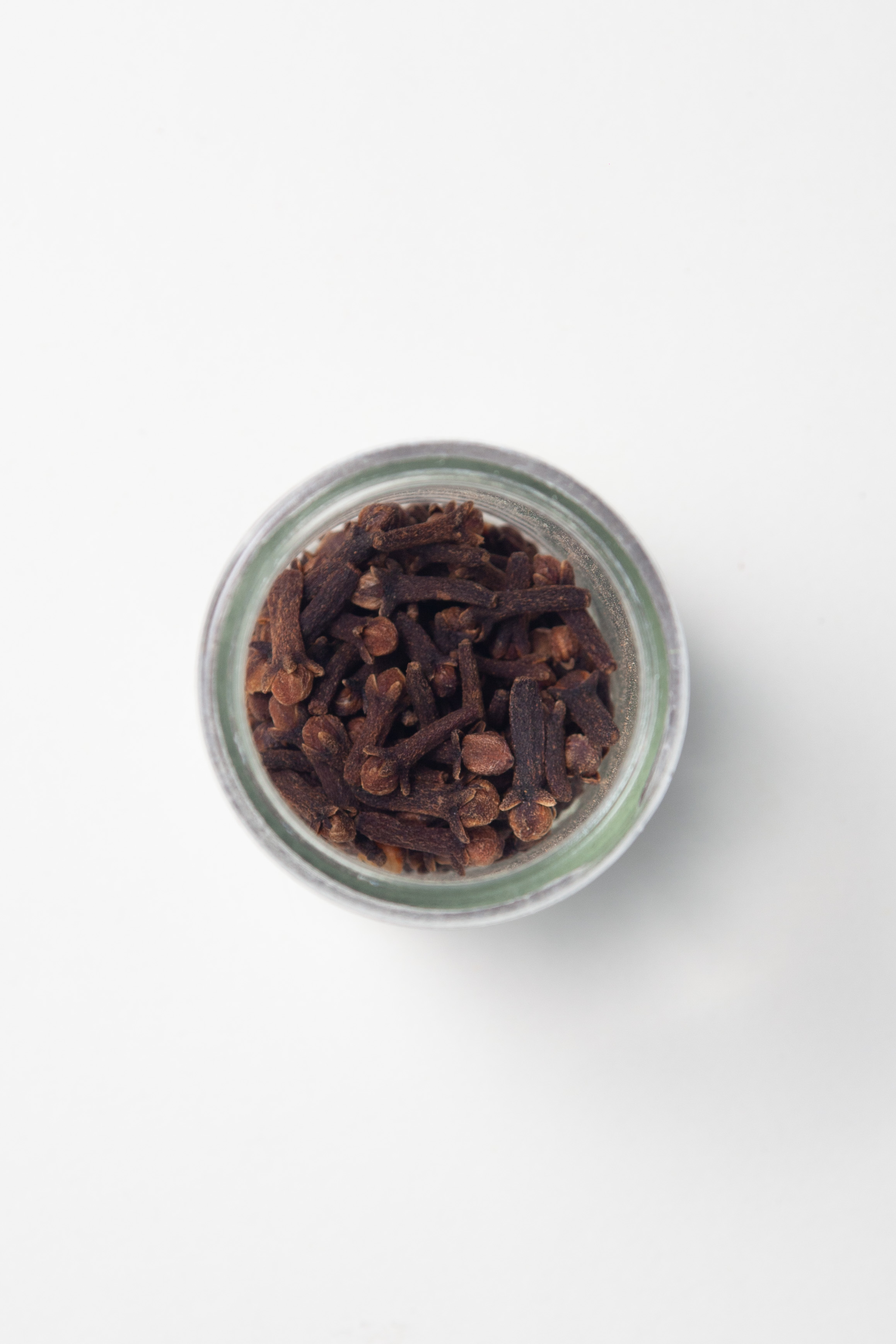 Chiodi di garofano interi