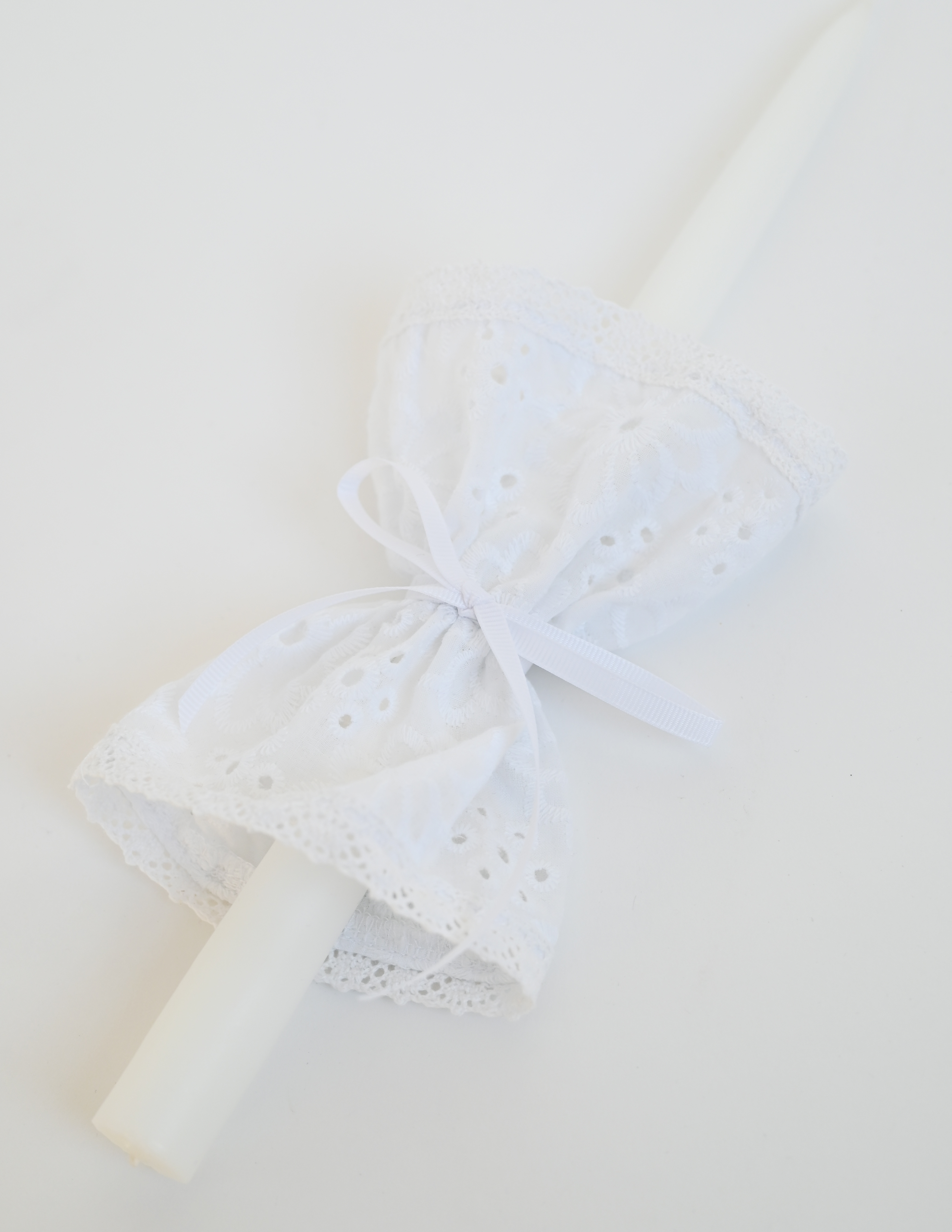 Dekoruota krikšto žvakė "Rusnė"