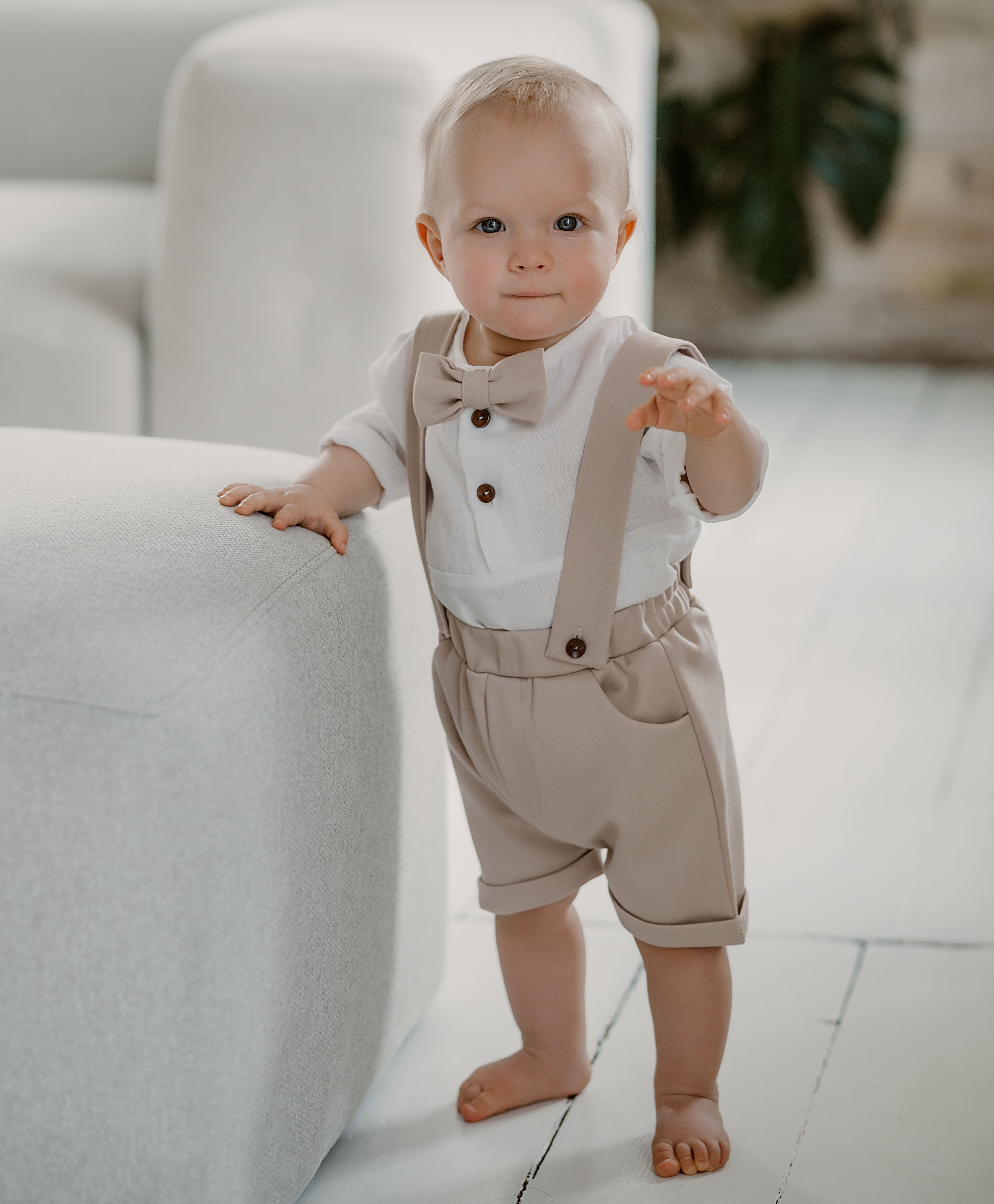 Krikšto kostiumėlis berniukui "Kasparas" (su šortais, 4dalių)