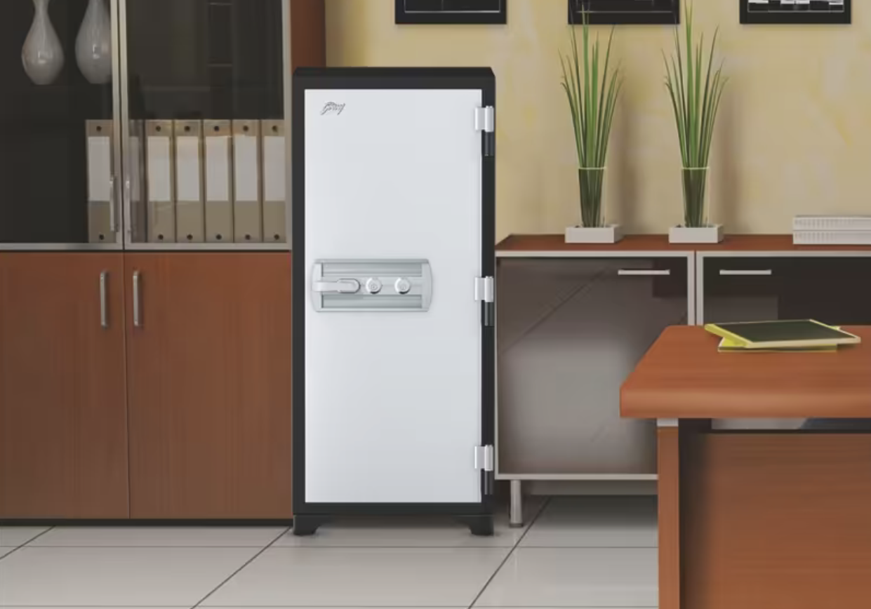 Centigaurd 1060 Fire Safe (Black) (Godrej)